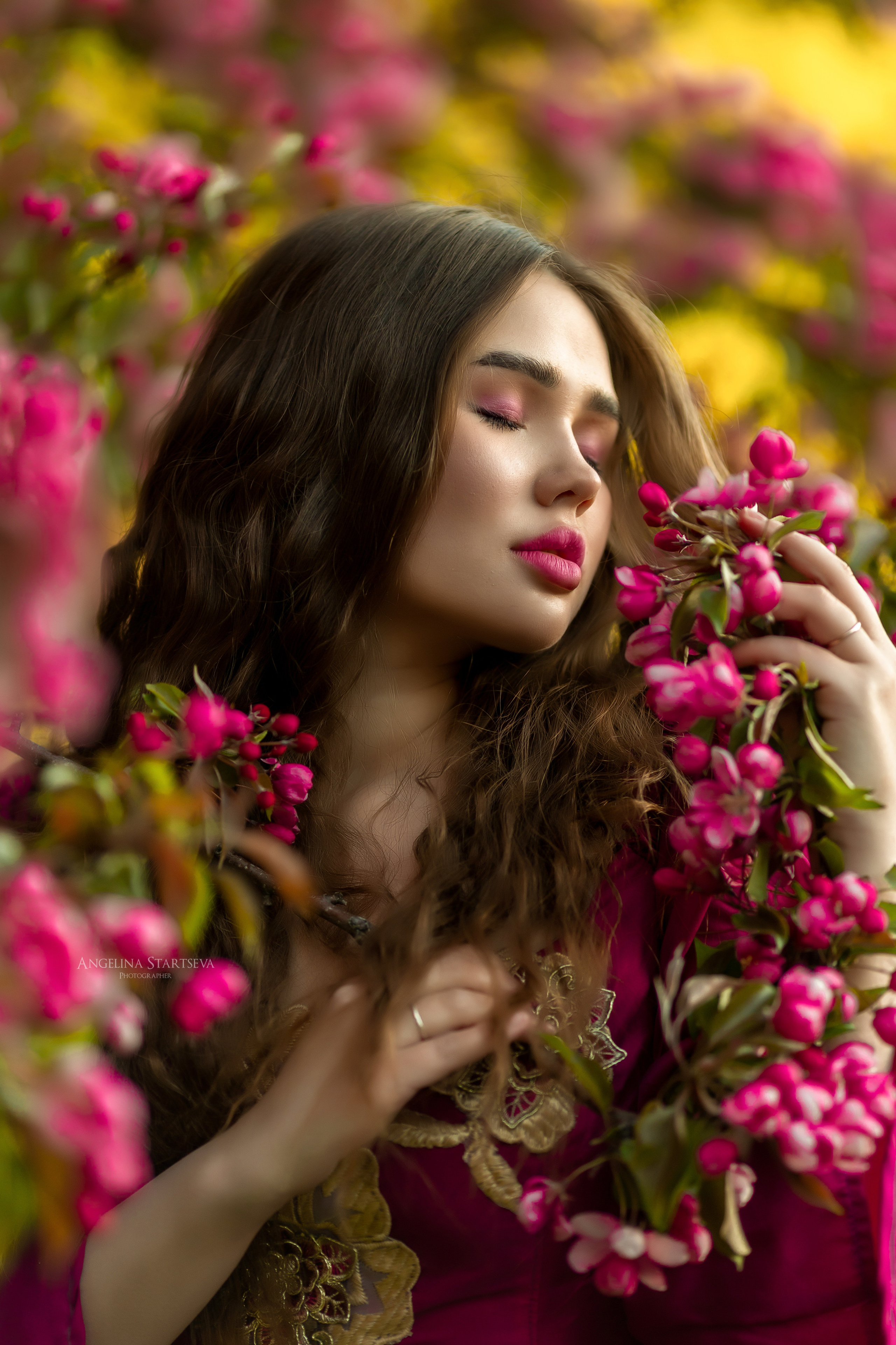 Фотосессия в цветущем розовом саде. Сказочный фотограф в русском стиле в Москве Ангелина Старцева | Русский сказки|Фотосесессия в Азиатском стиле