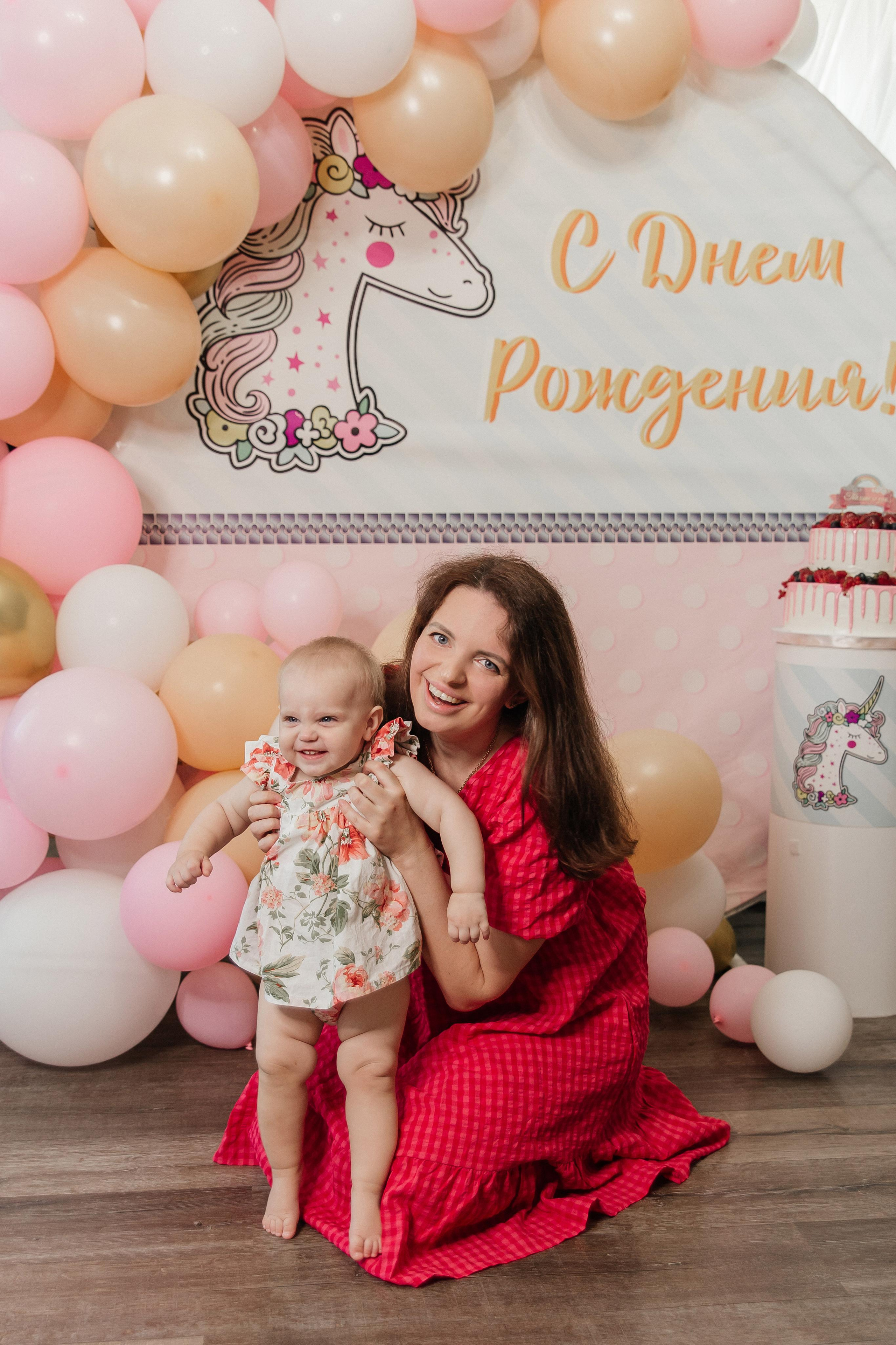 Полине годик. Фотограф Краснодар