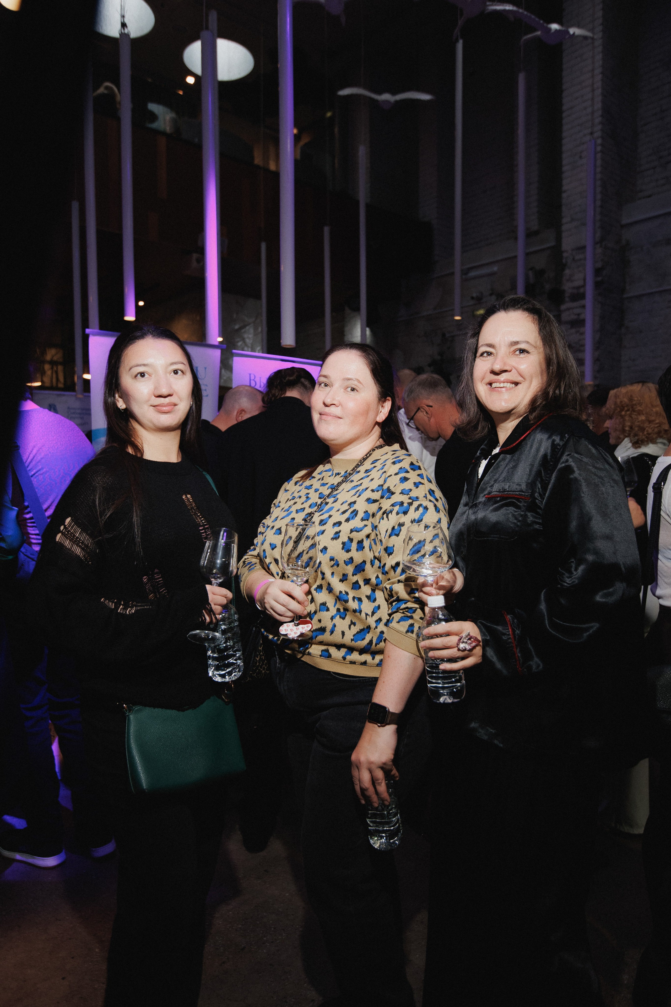 ВИННЫЙ ФЕСТИВАЛЬ. СВОИ. ФОТООТЧЕТЫ-СОБЫТИЯ-МЕСТА