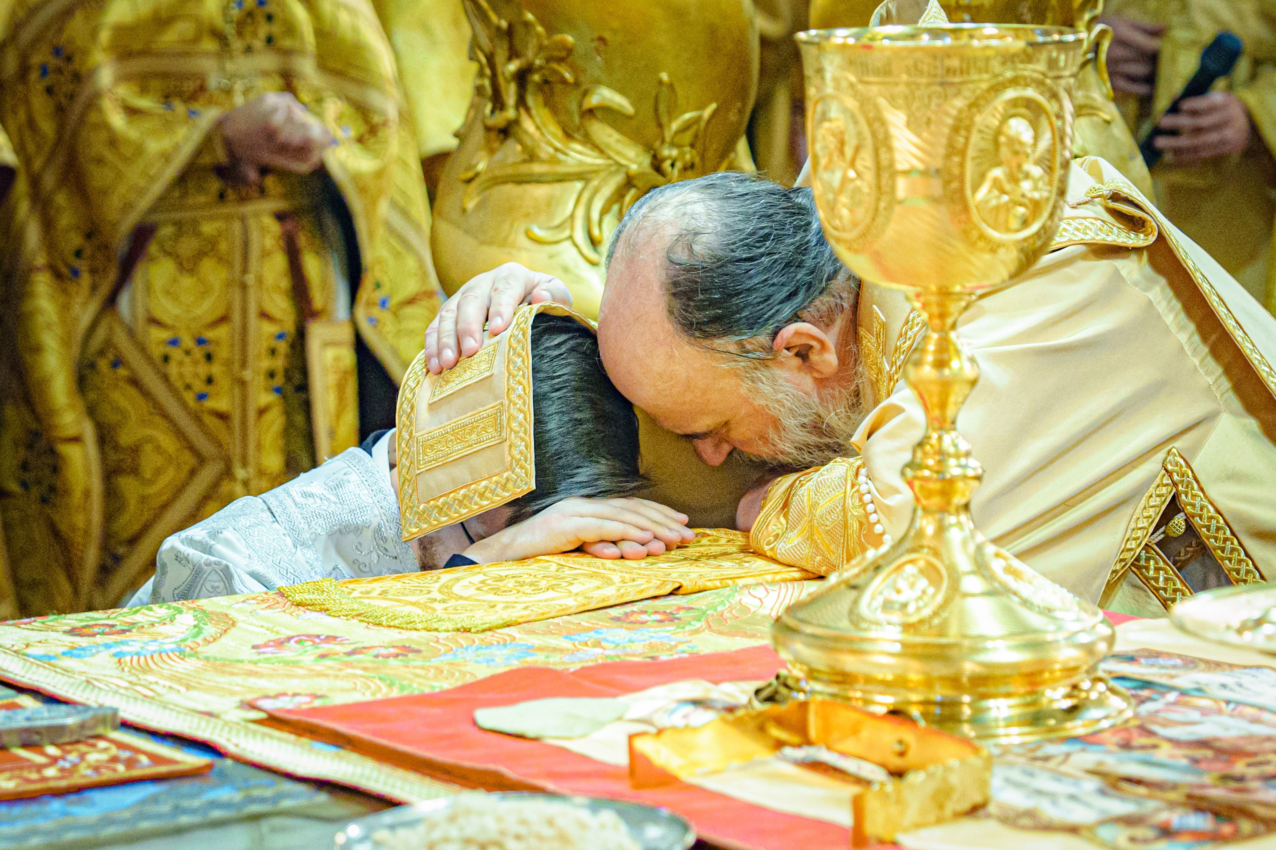 МИТРОПОЛИТ ВАРСОНОФИЙ СОВЕРШИЛ БОЖЕСТВЕННУЮ ЛИТУРГИЮ В НИКОЛО-БОГОЯВЛЕНСКОМ СОБОРЕ. НИКОЛО-БОГОЯВЛЕНСКИЙ МОРСКОЙ СОБОР