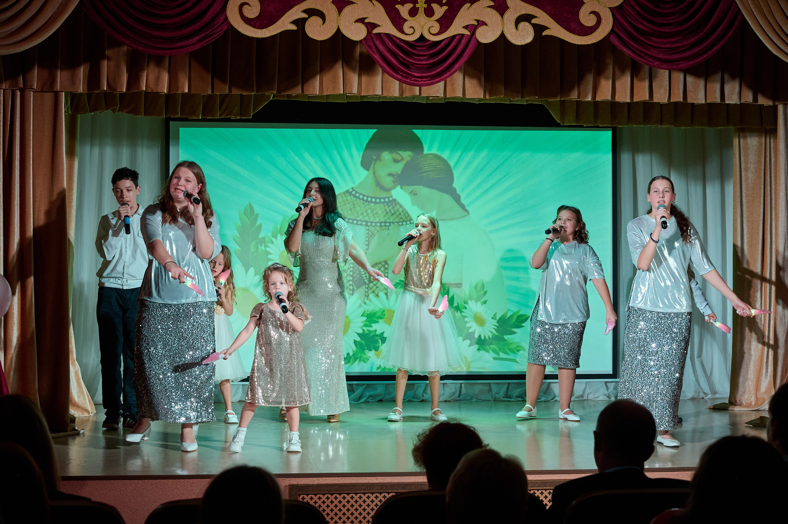 День матери ДК Виноградный. Жизнь курорта Кабардинка в фотографиях