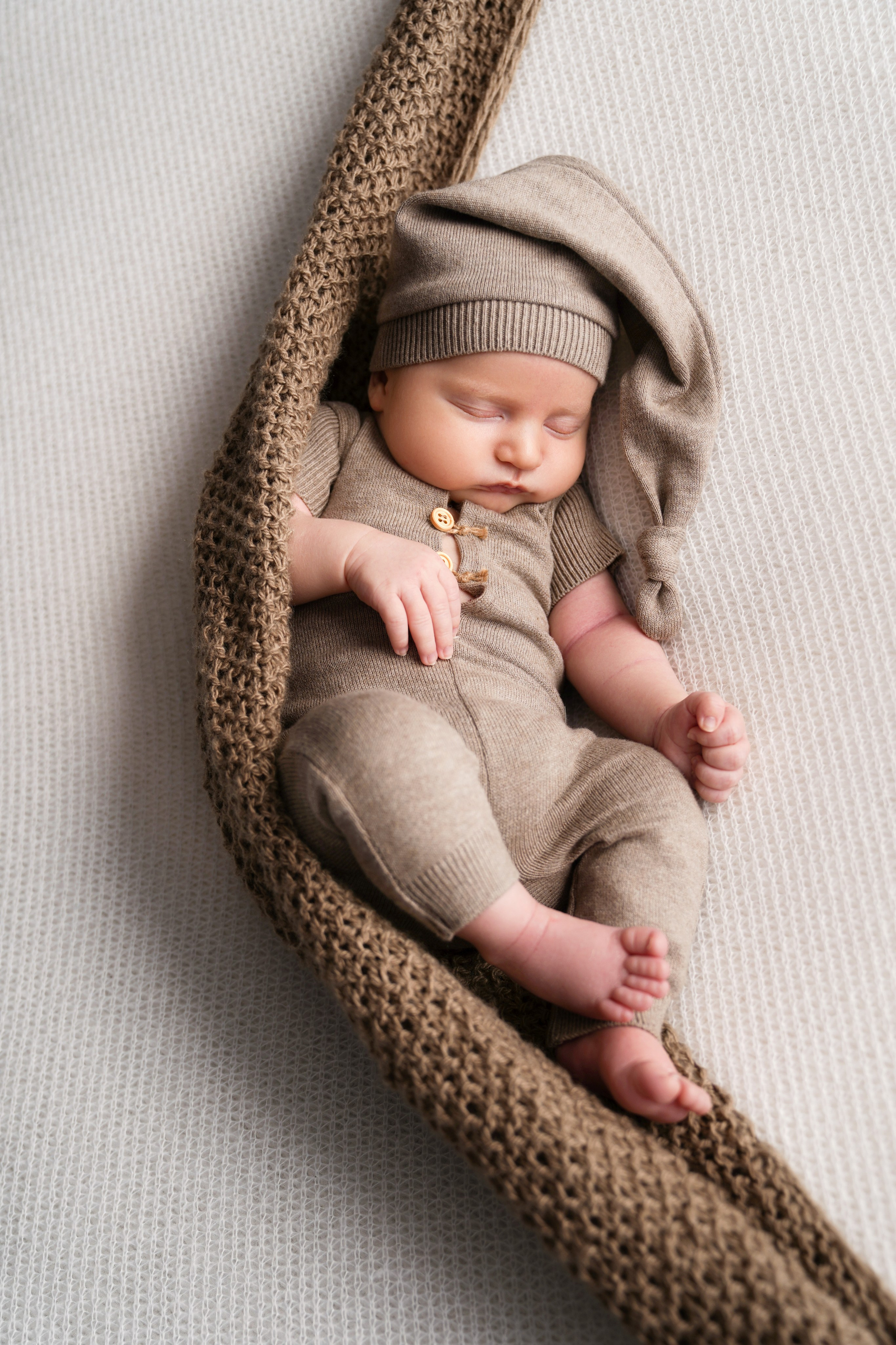 Фотосессия новорожденного (newborn). Фотограф новорожденных, детей до года и беременных в Симферополе