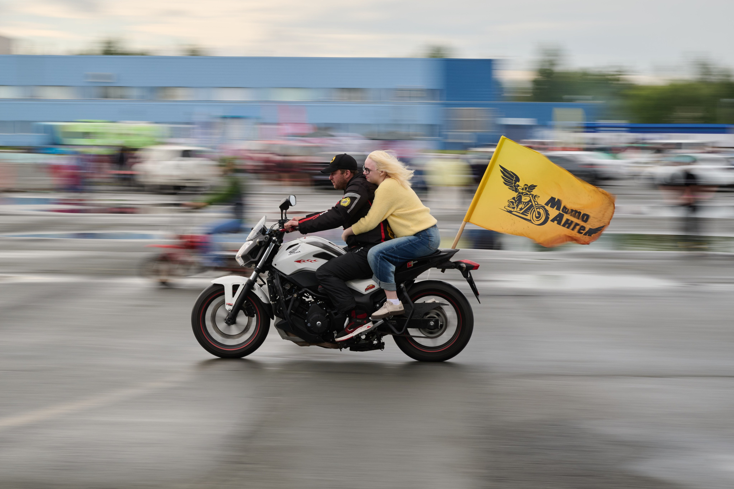 CarFest‑2026 в Нефтеюганске: драйв в каждом кадре! 🔥. Студия по производству фото и видеоконтента «АППЕРТУРА»