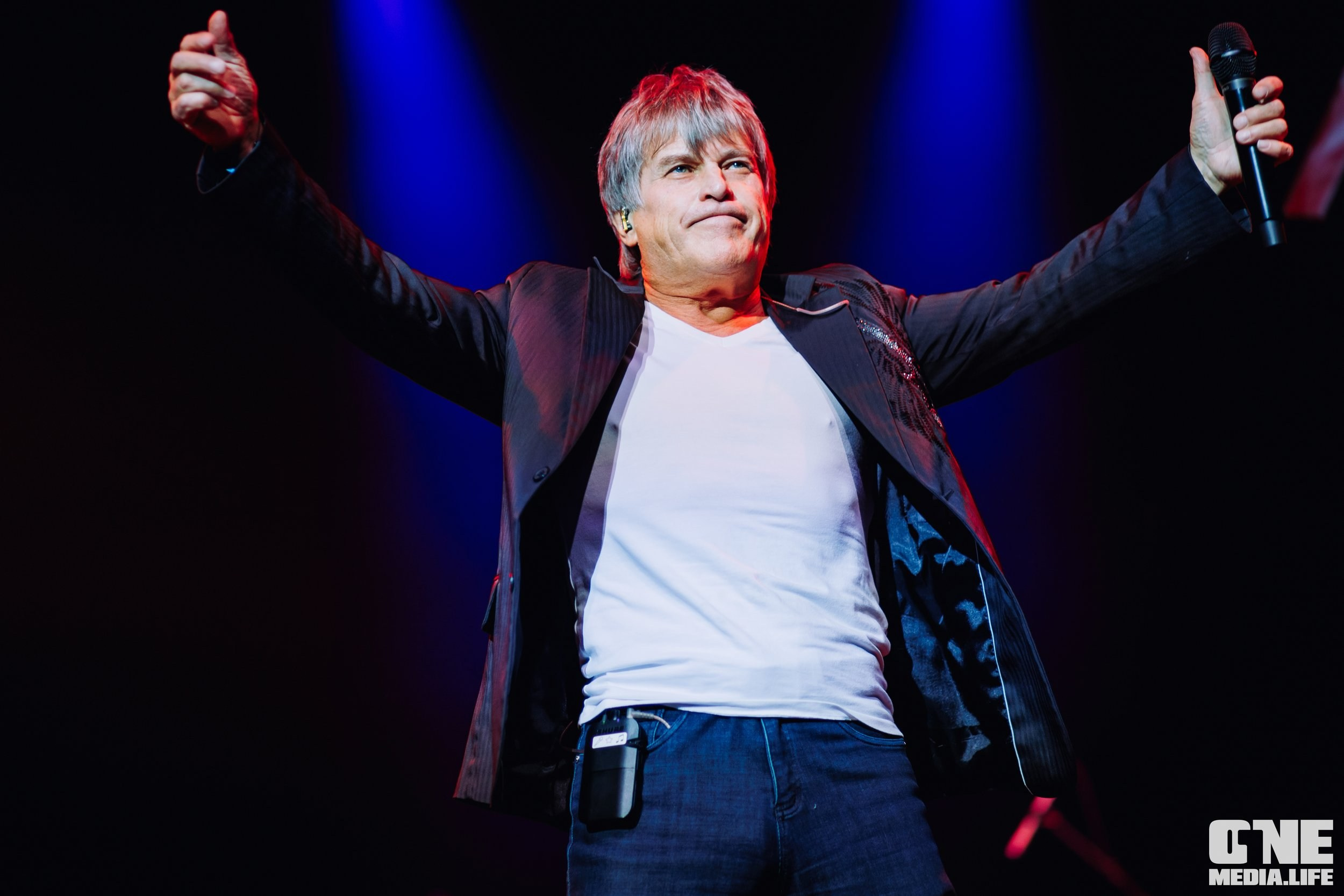 Фоторепортаж из театра эстрады Янтарь-холл. One Media Life: фоторепортажи, фотоотчеты с мероприятий и заведений