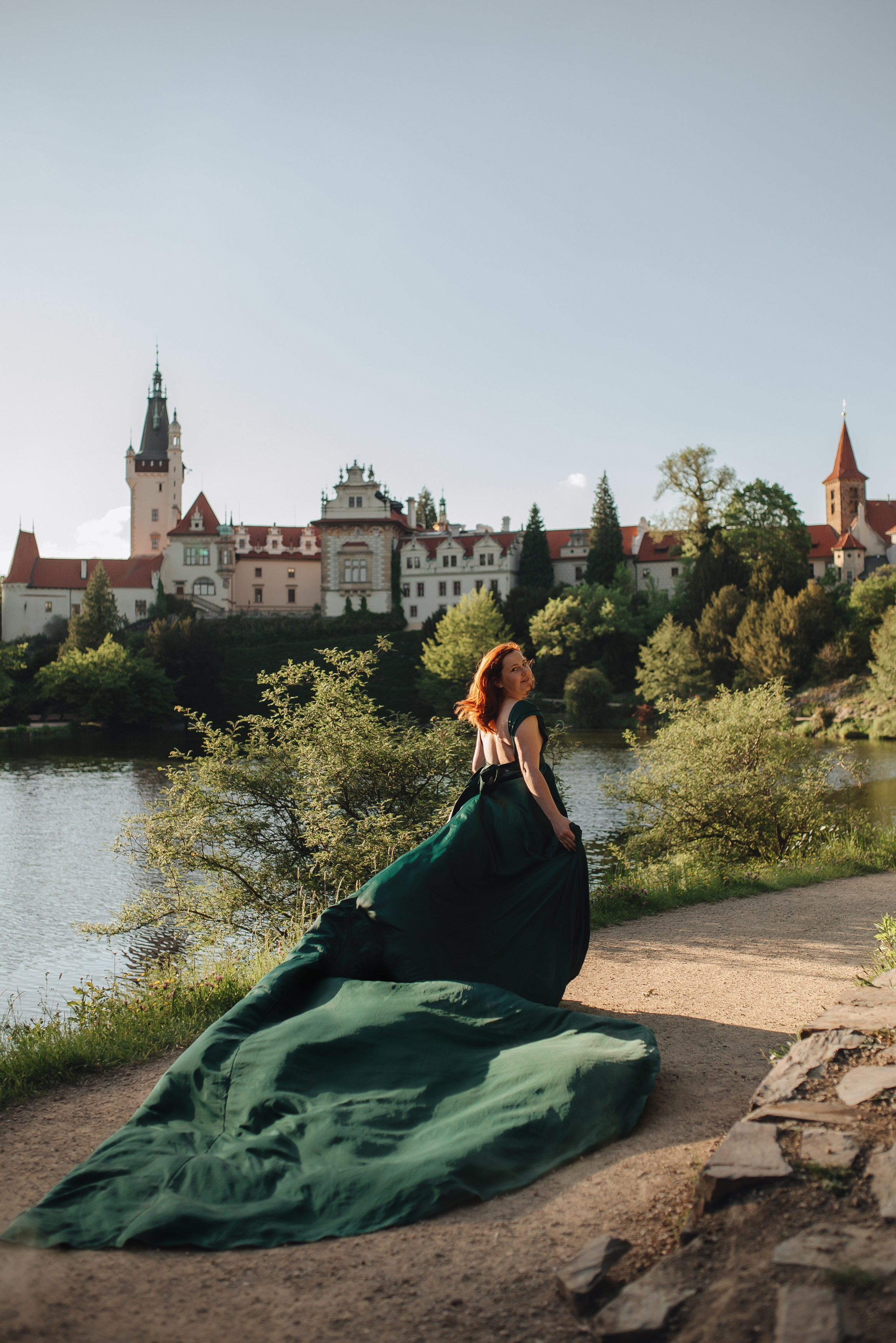 Фотосессия в летящем платье для Евгении. Фотограф Прага | Photographer Prague| Фотограф в Праге Яра Куркус