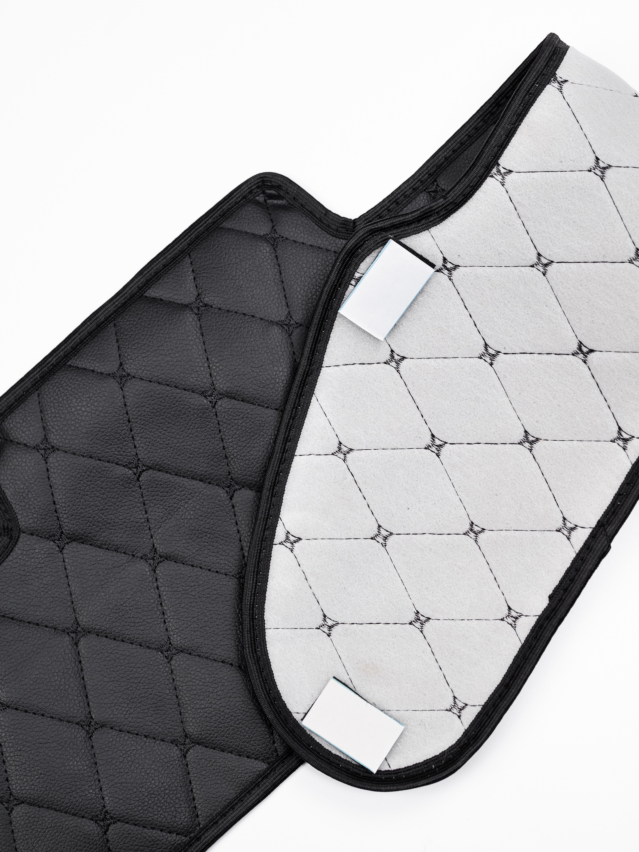 Автонакидки на панель. Предметный фотограф, фото для маркетплейсов Пятигорск, КМВ