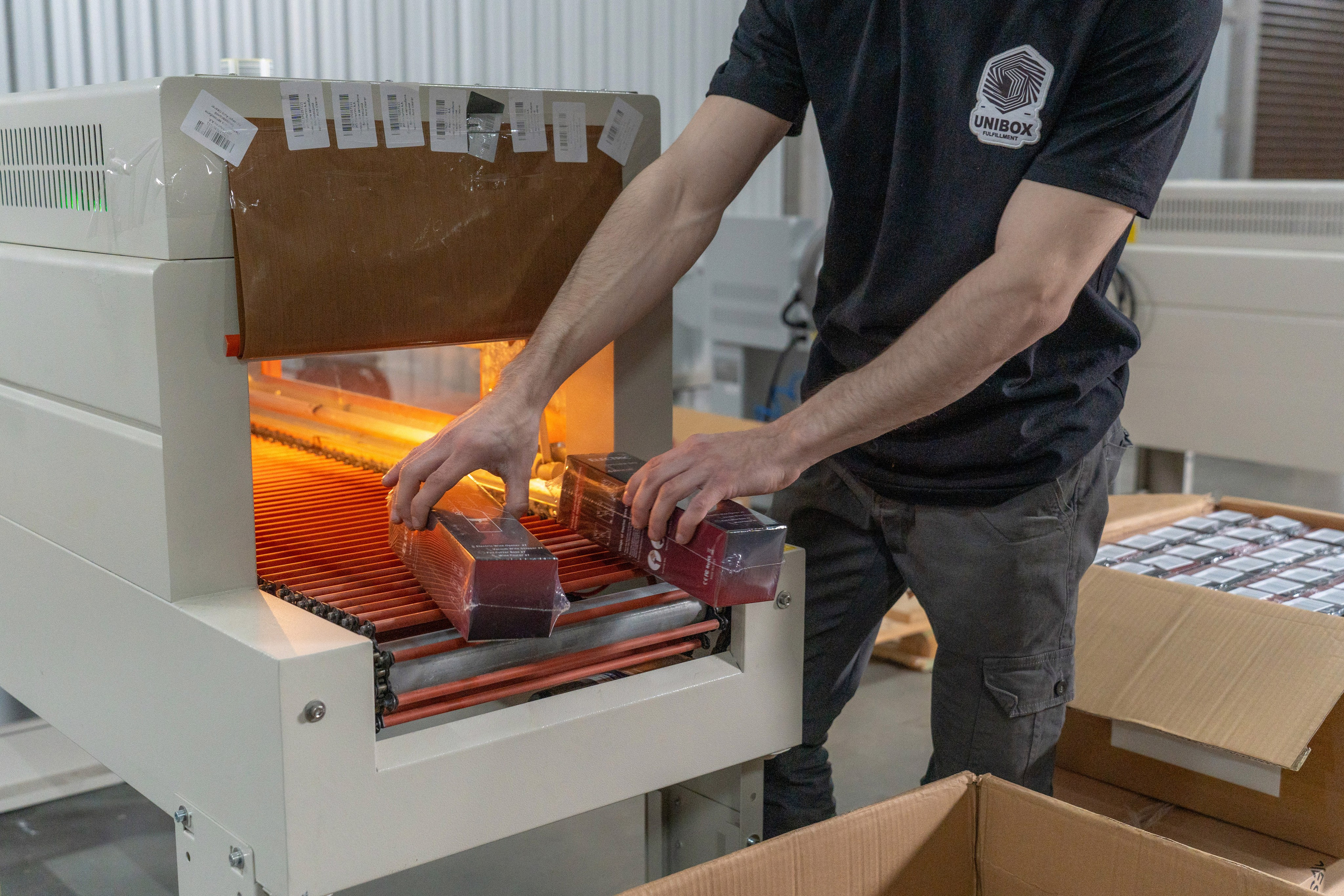 Фотосессия на складе фулфилмента в Фудсити, фотосъемка на складе