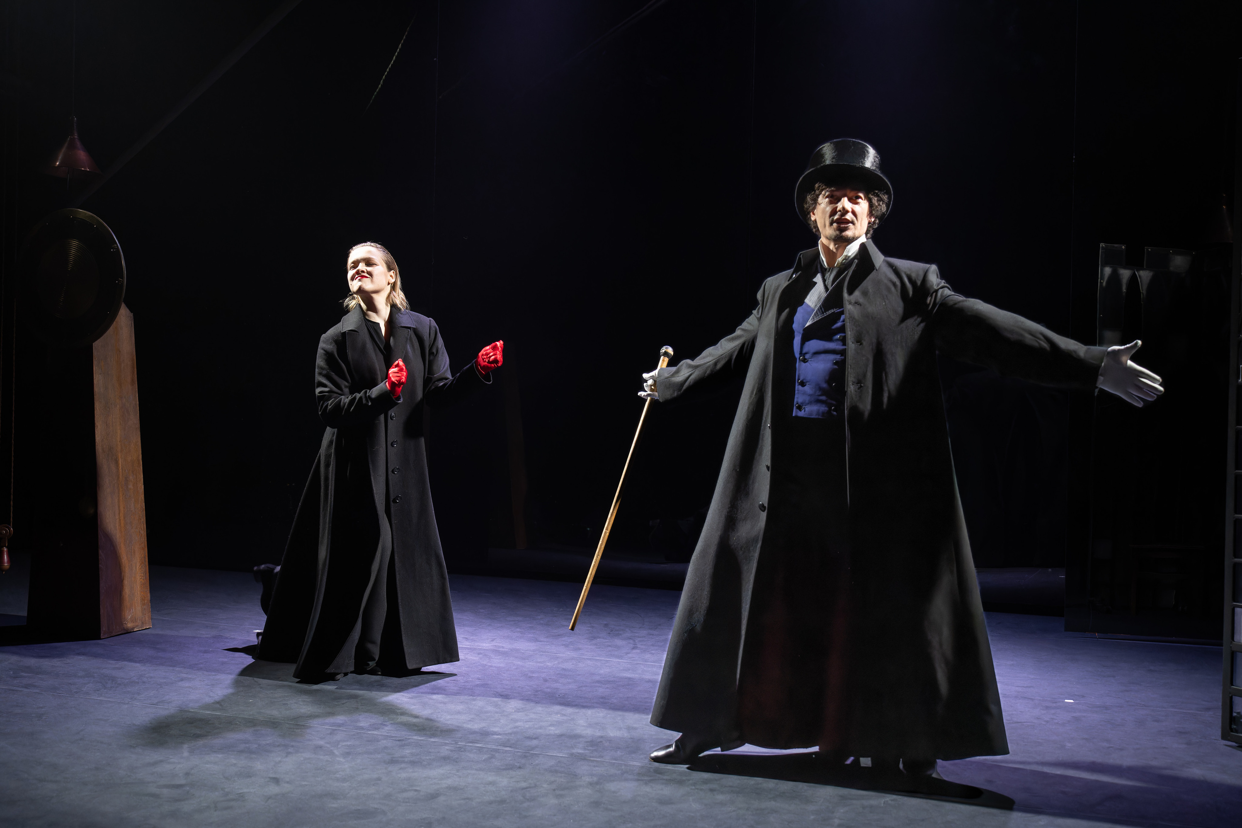 Театр Маяковского: Фауст. Сайт фотографа Сергея Абрамова