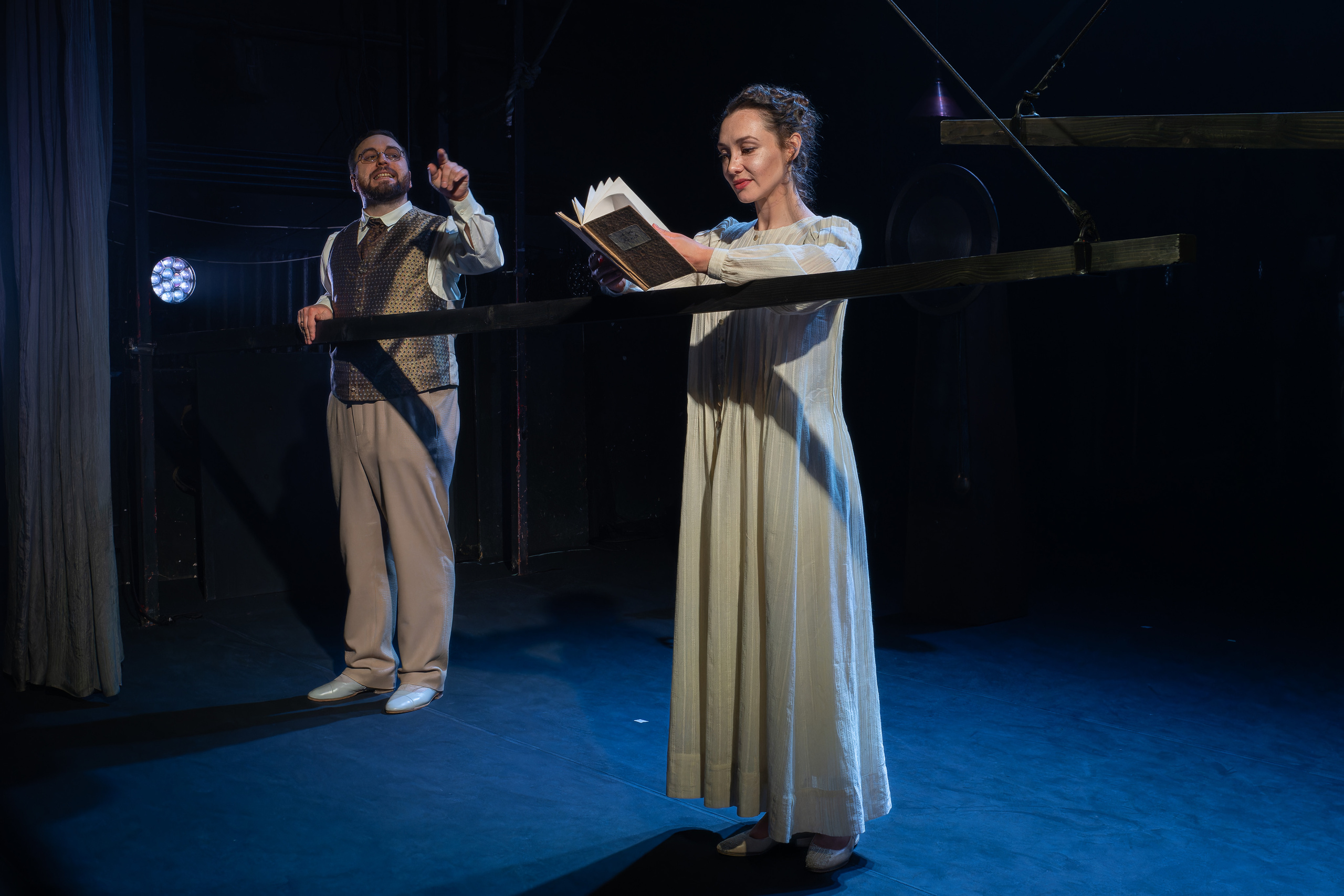 Театр Маяковского: Фауст. Сайт фотографа Сергея Абрамова