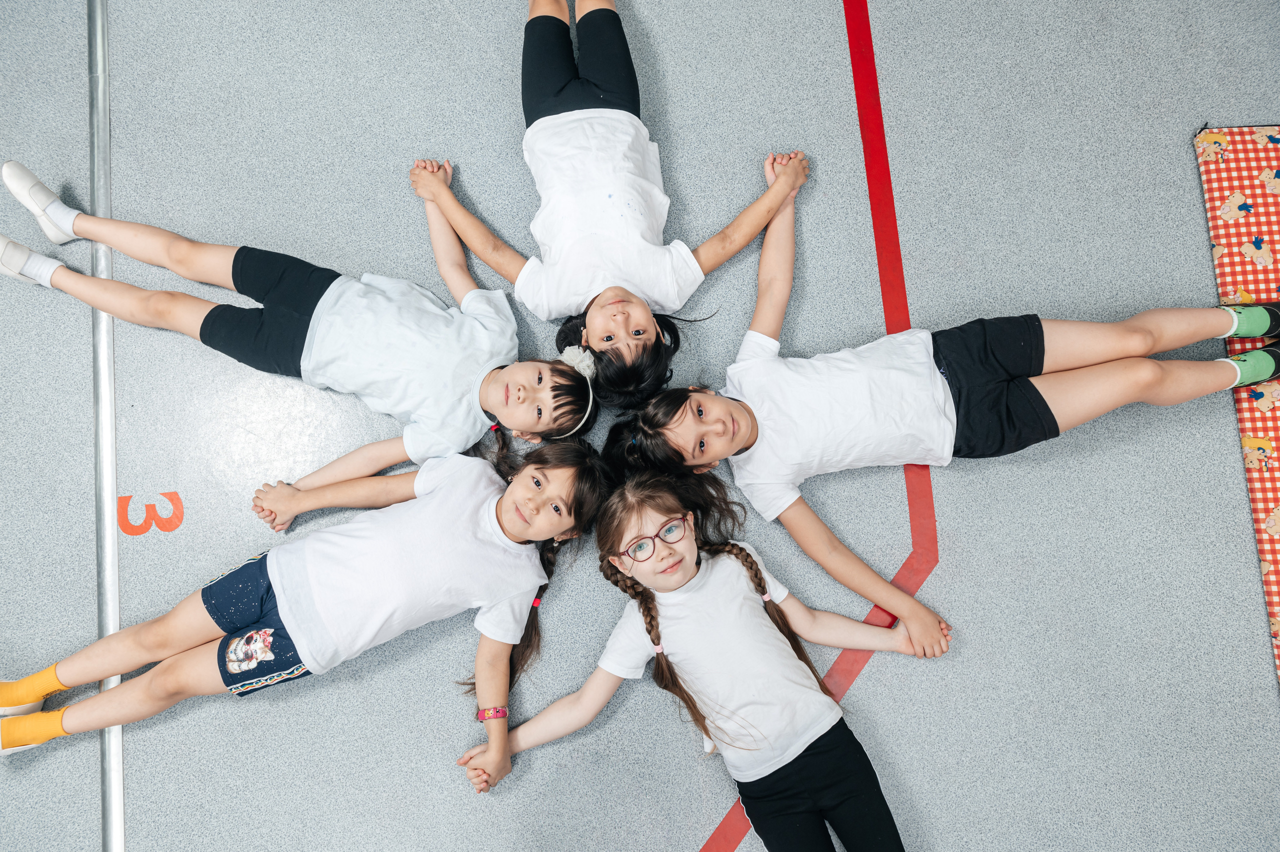 Детский сад. Современные выпускные альбомы в Новосибирске