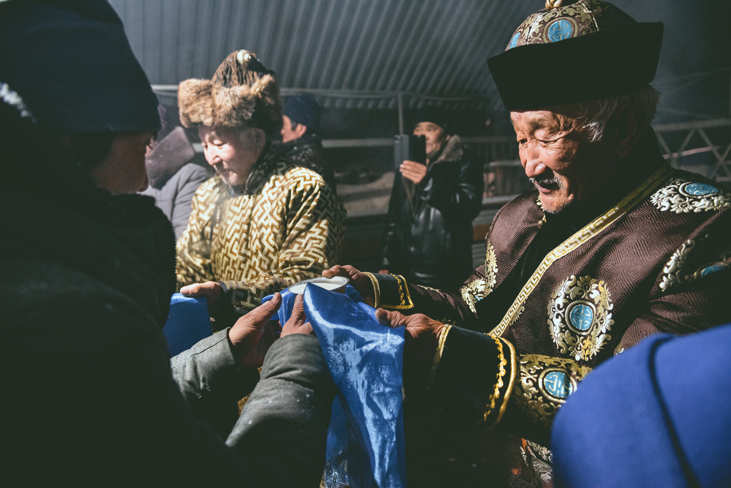 Якутские всадники в Иркутской области (конный поход Оймякон-Москва). Репортажный фотограф Анна Диденко