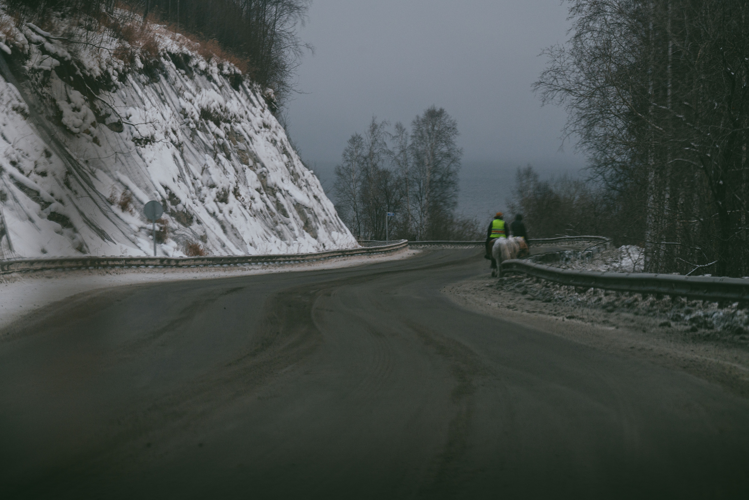 Якутские всадники в Иркутской области (конный поход Оймякон-Москва). Репортажный фотограф Анна Диденко