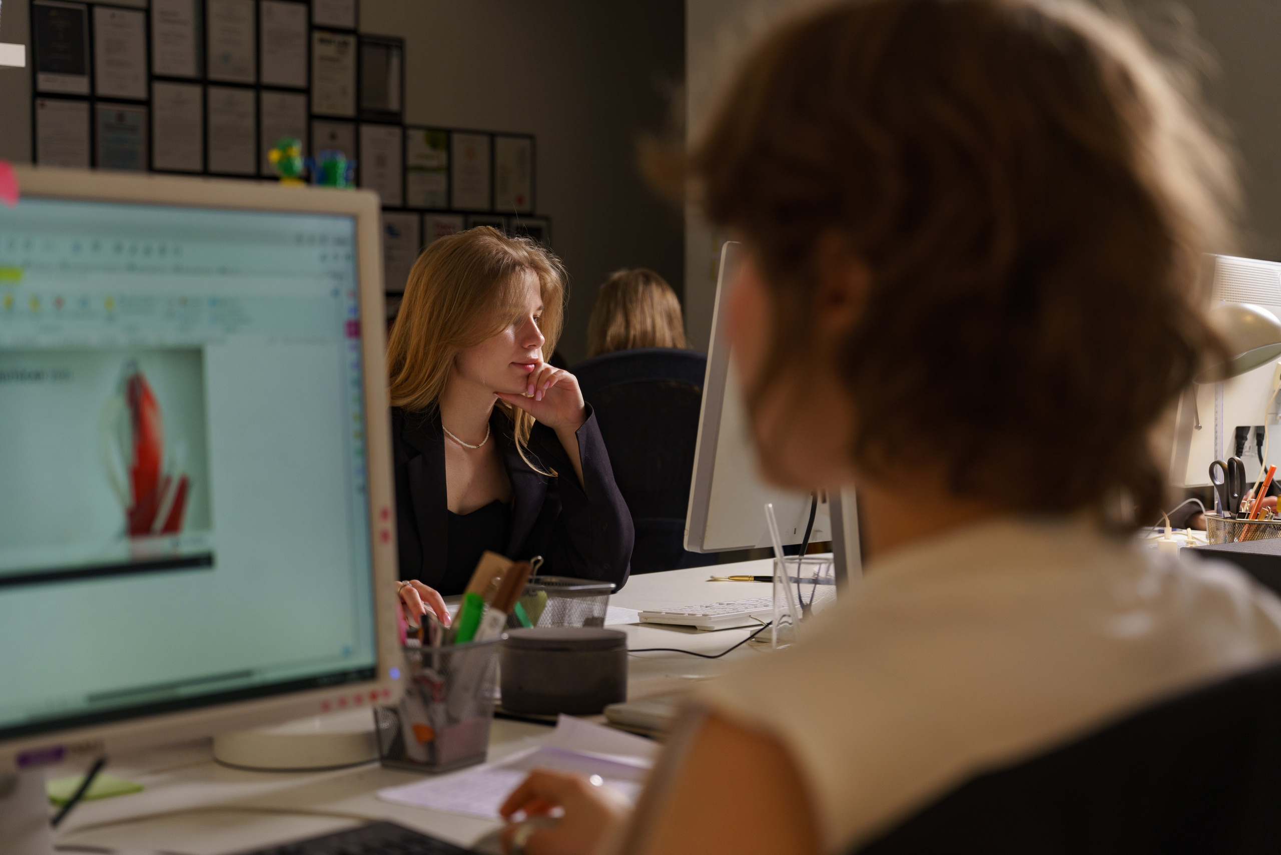 Деловой портрет, бизнес фотосессии в Москве. Репортажный фотограф в Москве Измалков Артем