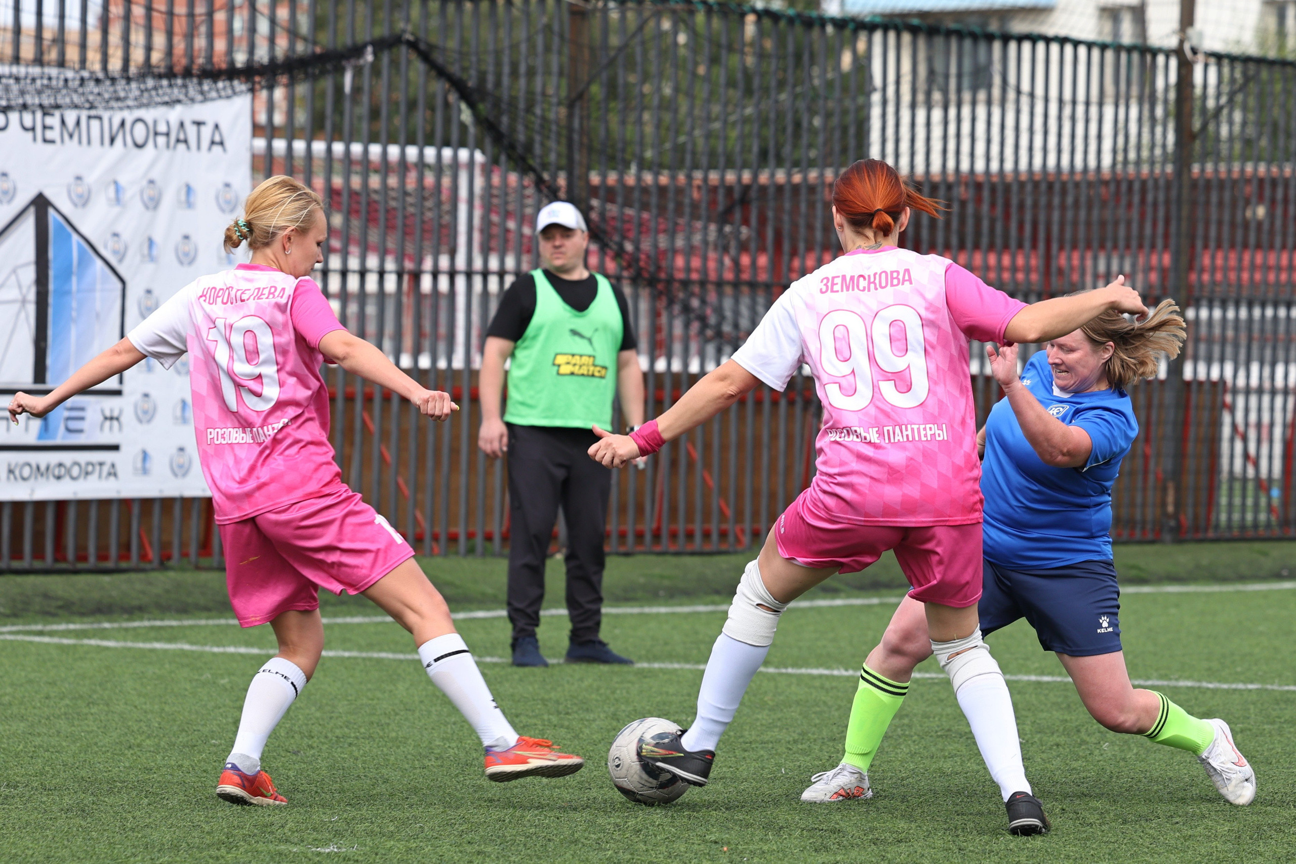 41.08. Женский футбол. Репортажный фотограф, спортивный фотограф в Москве и области
