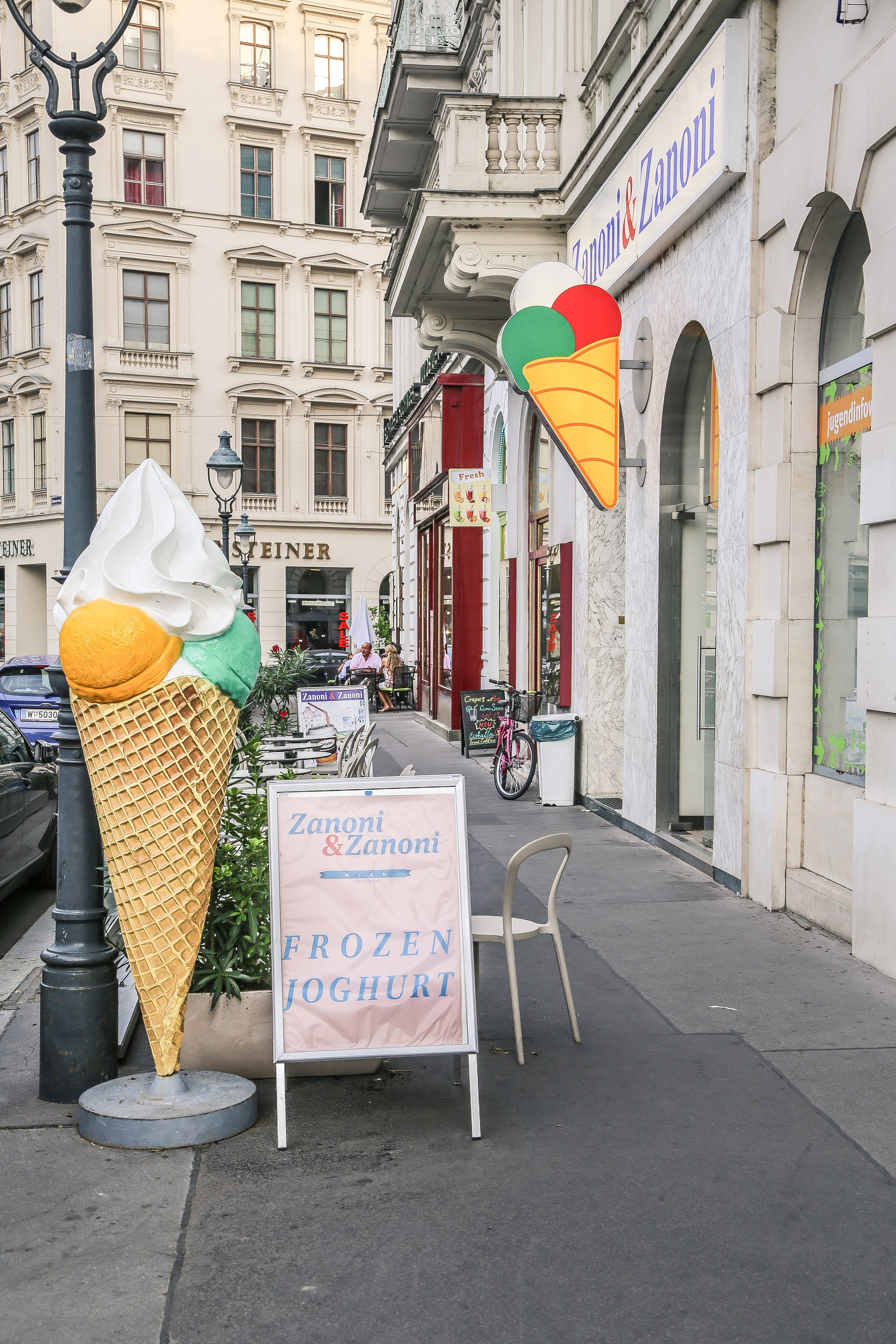 Австрия: Вена — знакомство. Дарья Письменюк / Darya Leitstern — фотограф, музыкант, журналист, путешественник