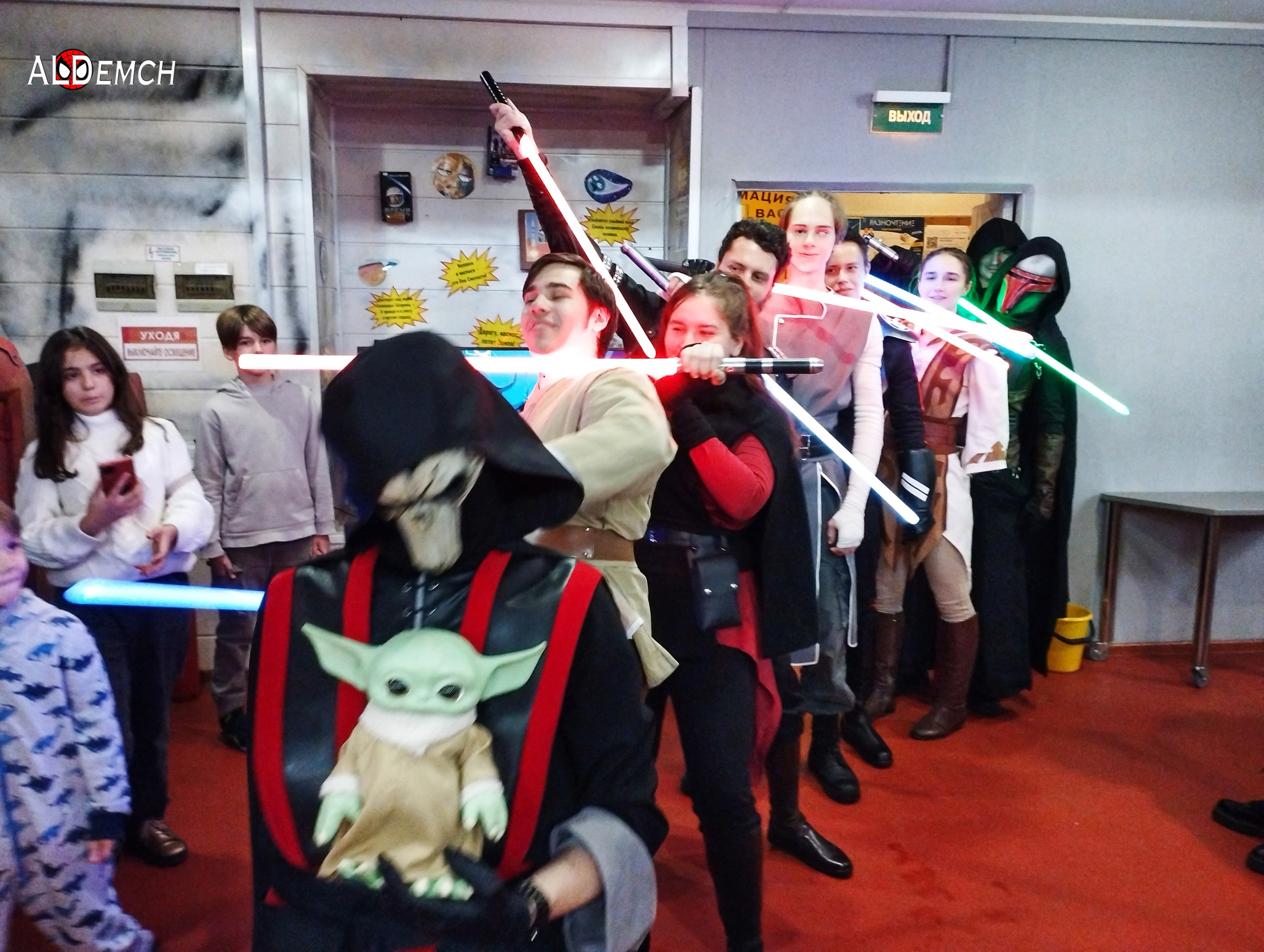 Фотосессия в музее Звездные Войны Далёкой Галактике в Москва