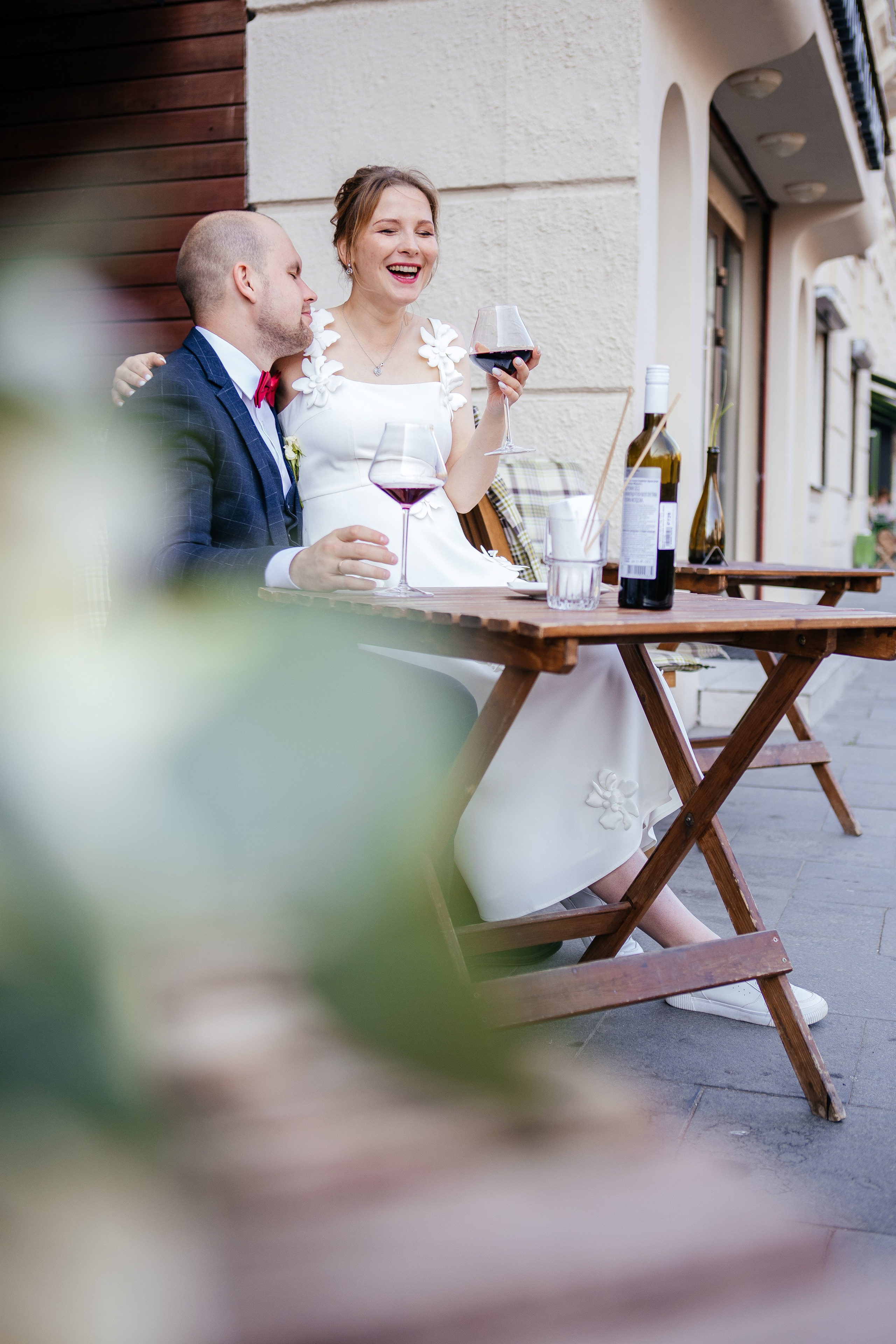 Фотопрогулка по Чистым прудам после регистрации в Дворце Бракосочетания № 1. Свадебный фотограф в Москве