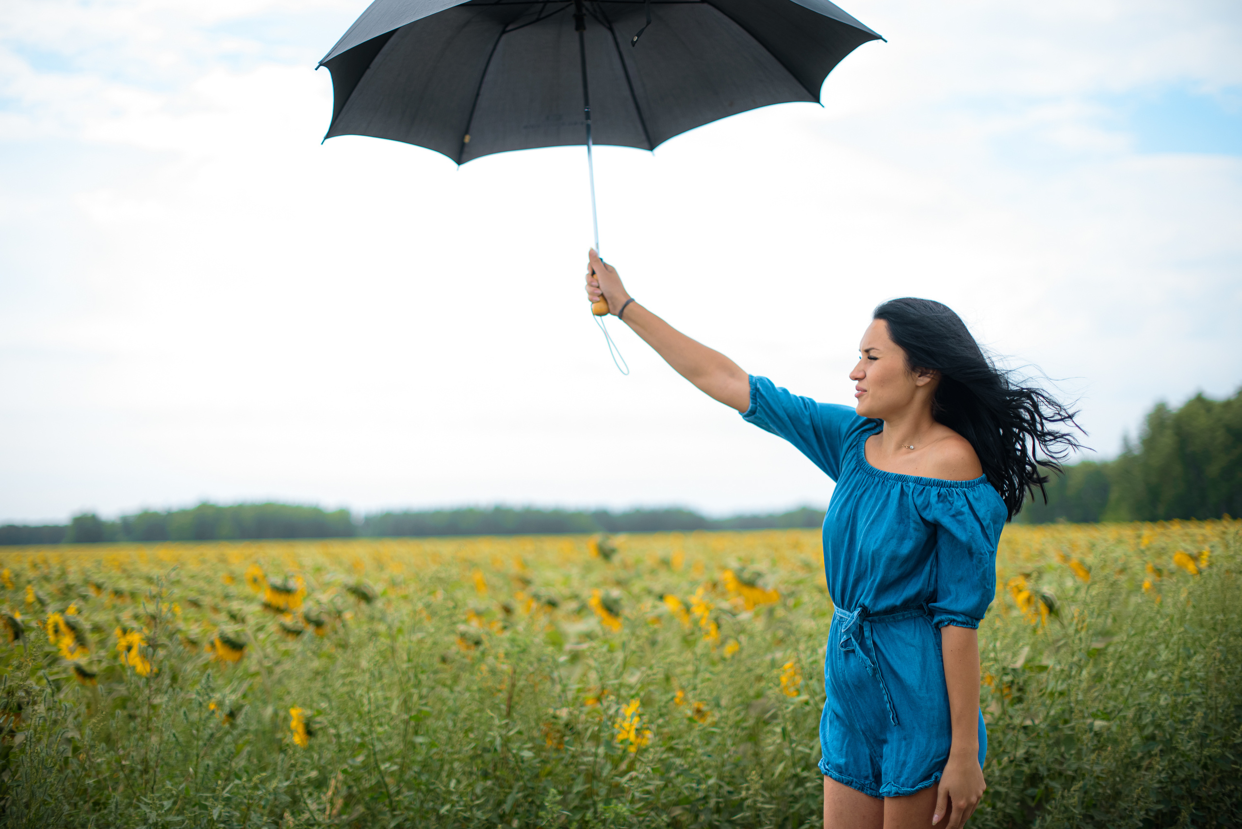 Фотосессия в подсолнухах | Летние фотосессии на природе. Артём Савиных — профессиональный фотограф в Москве | Репортажи, свадьбы, портреты