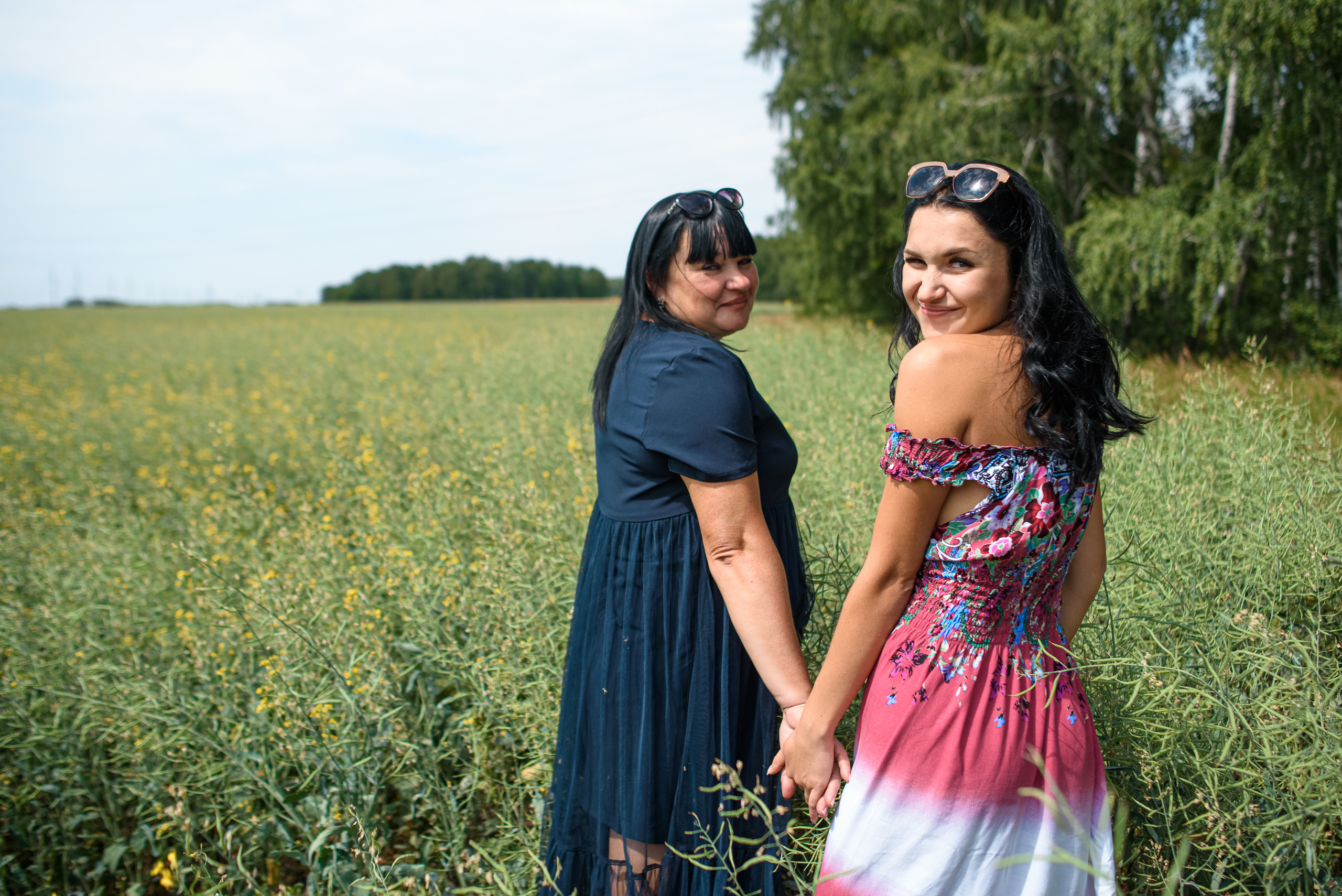 Фотосессия в подсолнухах | Летние фотосессии на природе. Артём Савиных — профессиональный фотограф в Москве | Репортажи, свадьбы, портреты