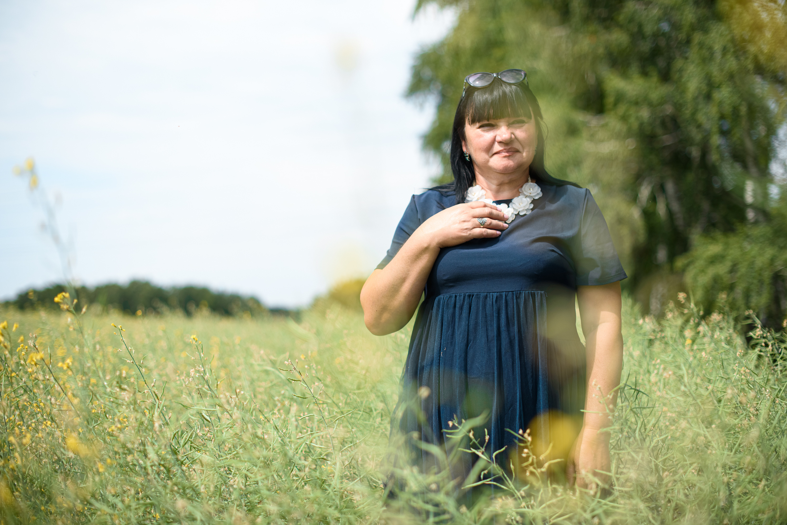 Фотосессия в подсолнухах | Летние фотосессии на природе. Артём Савиных — профессиональный фотограф в Москве | Репортажи, свадьбы, портреты