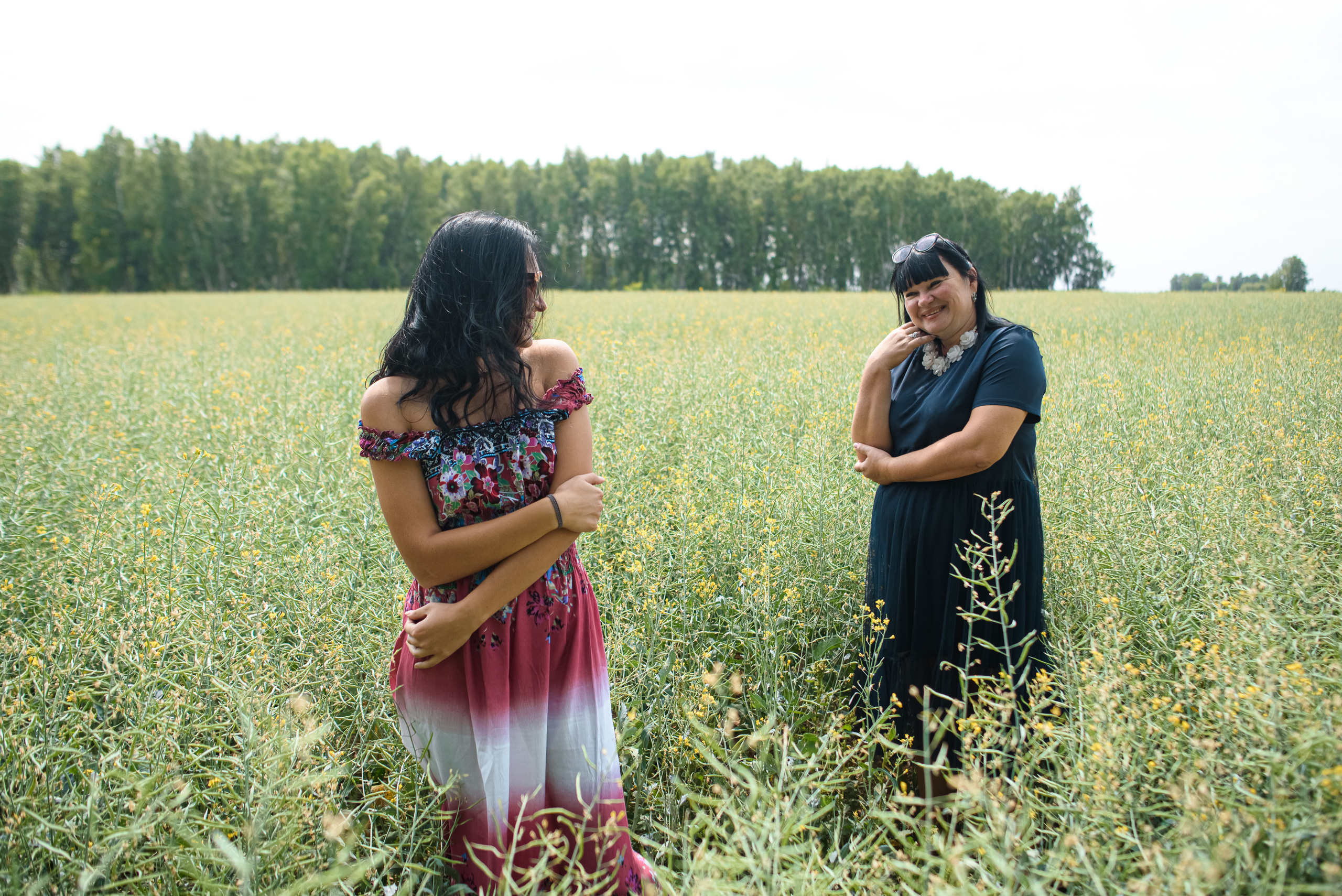 Фотосессия в подсолнухах | Летние фотосессии на природе. Артём Савиных — профессиональный фотограф в Москве | Репортажи, свадьбы, портреты