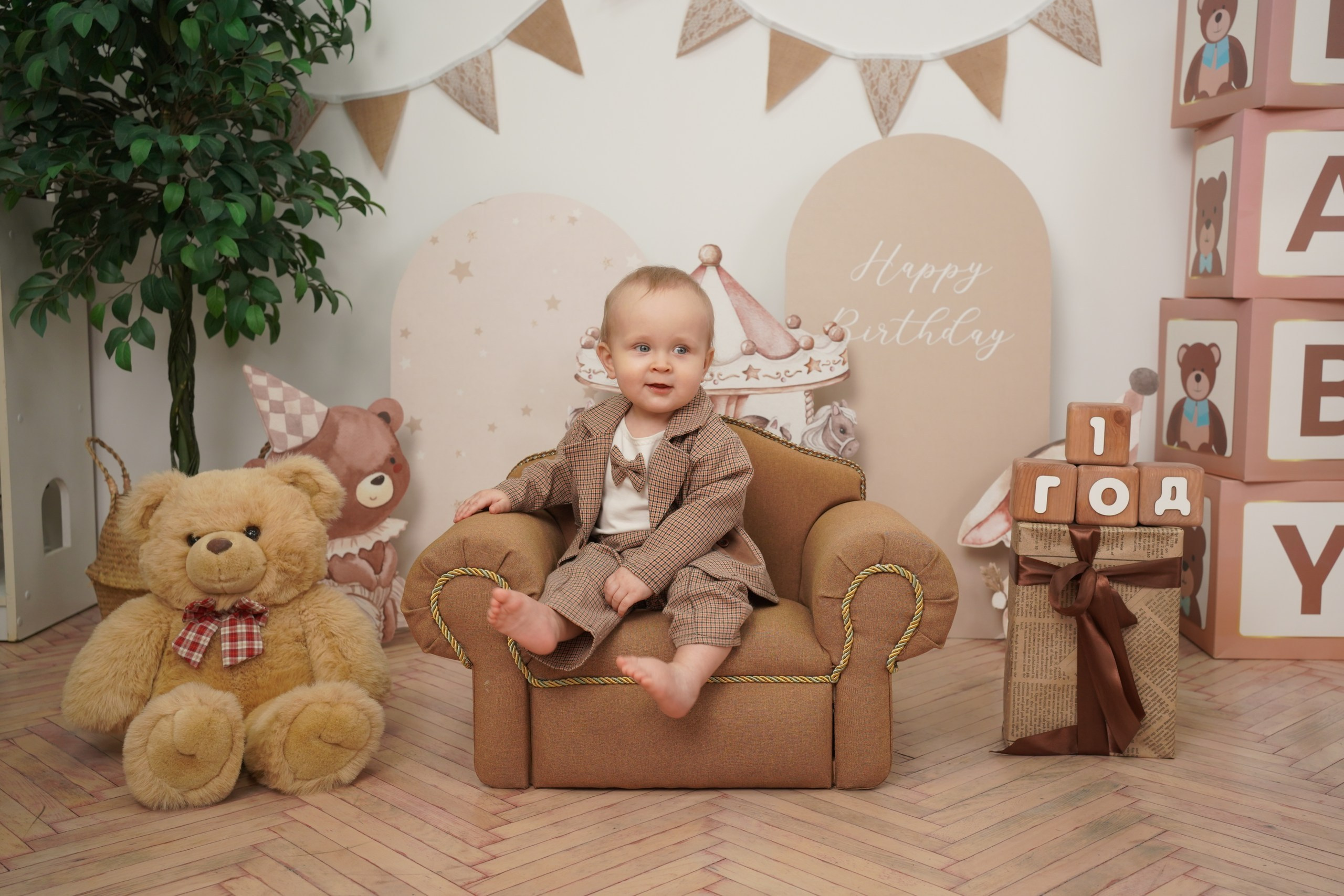 Фотосессия на Годик для Мальчиков. Детская Фотостудия ГОДОВАСИКИ в Санкт-Петербурге фотосесия на годик