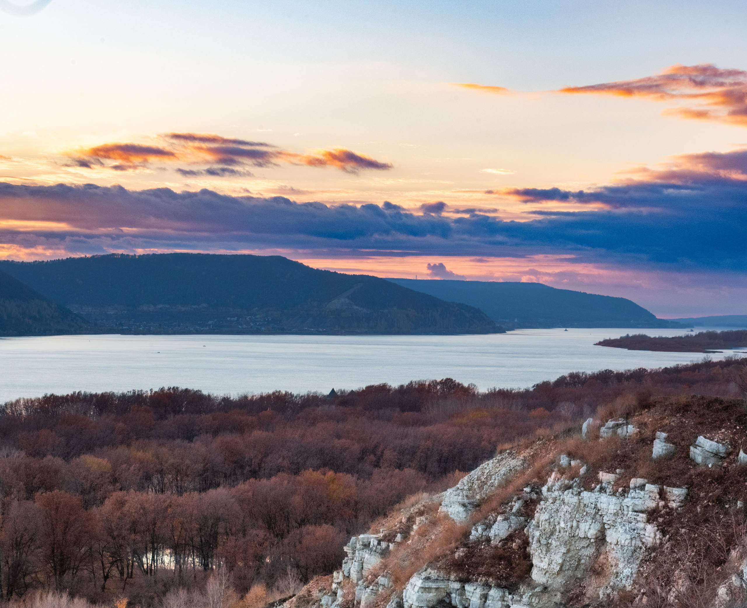 Фотограф Самара — репортажная, свадебная, интерьерная съёмка от Ильи Петрова, профессионала своего дела