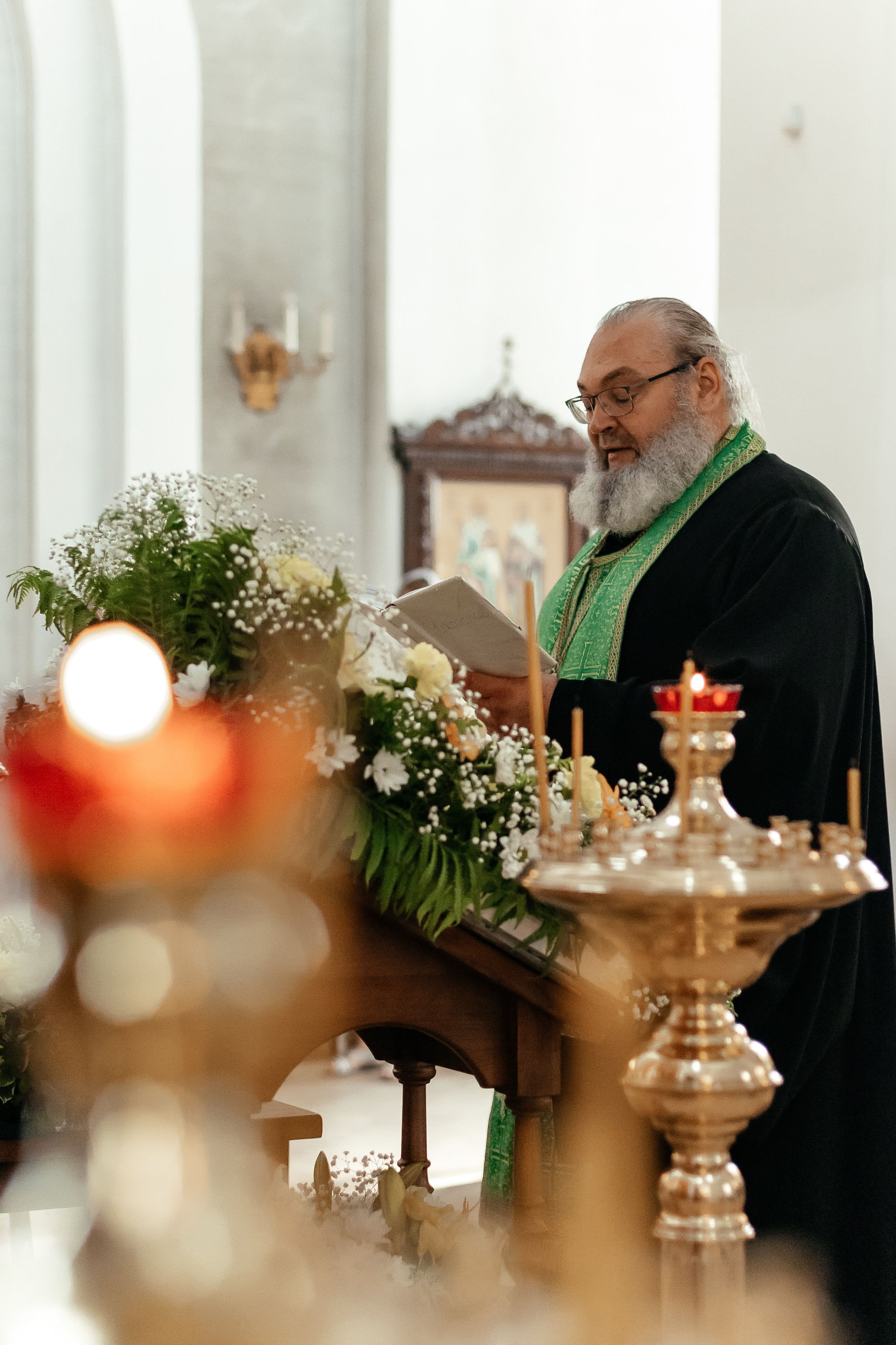 В Спасский храм принесен ковчег с мощами блгвв. кн. Петра и Февронии. Саратовское Северо-Западное благочиние