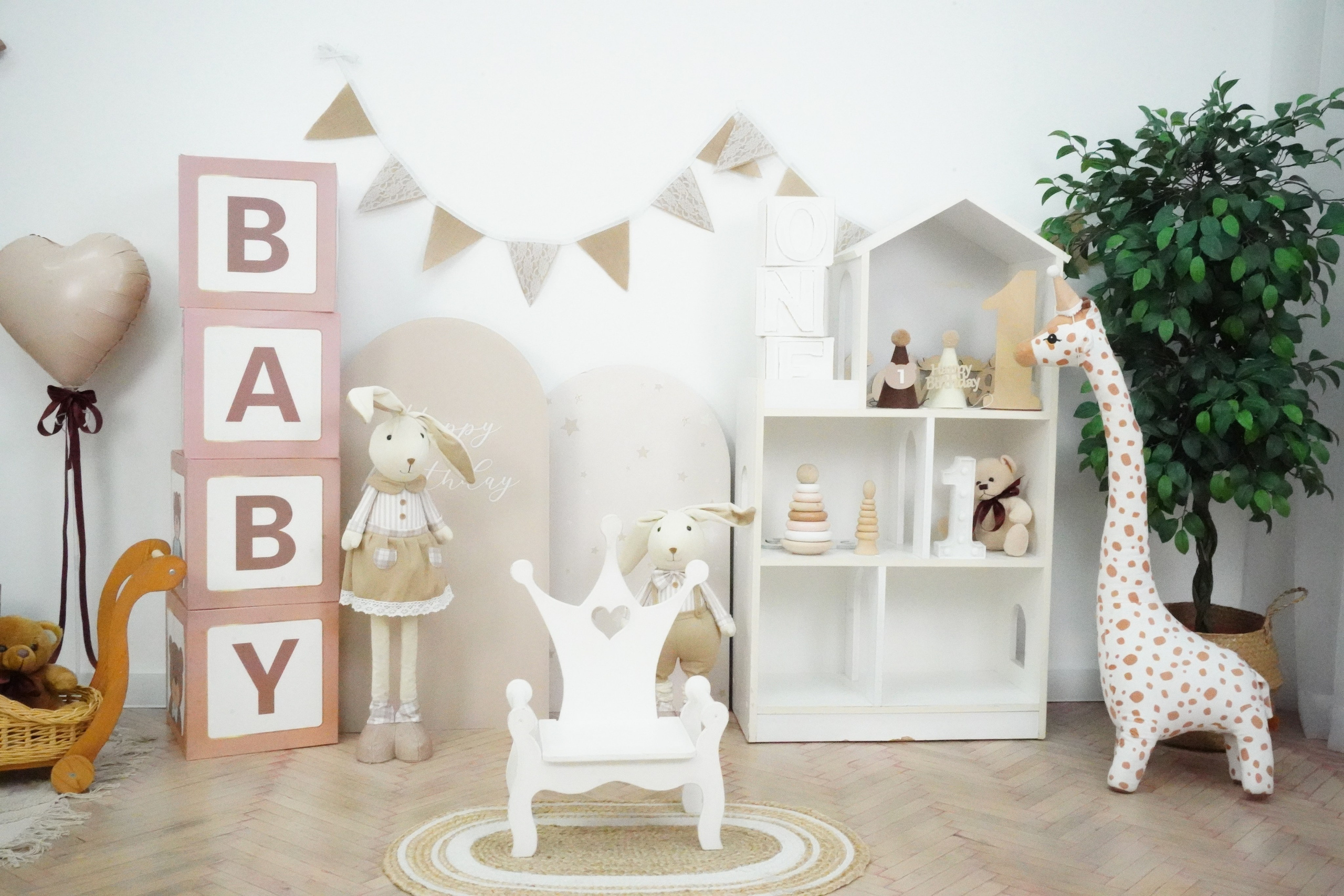 Наши Новые Фотозоны. Детская Фотостудия ГОДОВАСИКИ в Санкт-Петербурге фотосесия на годик