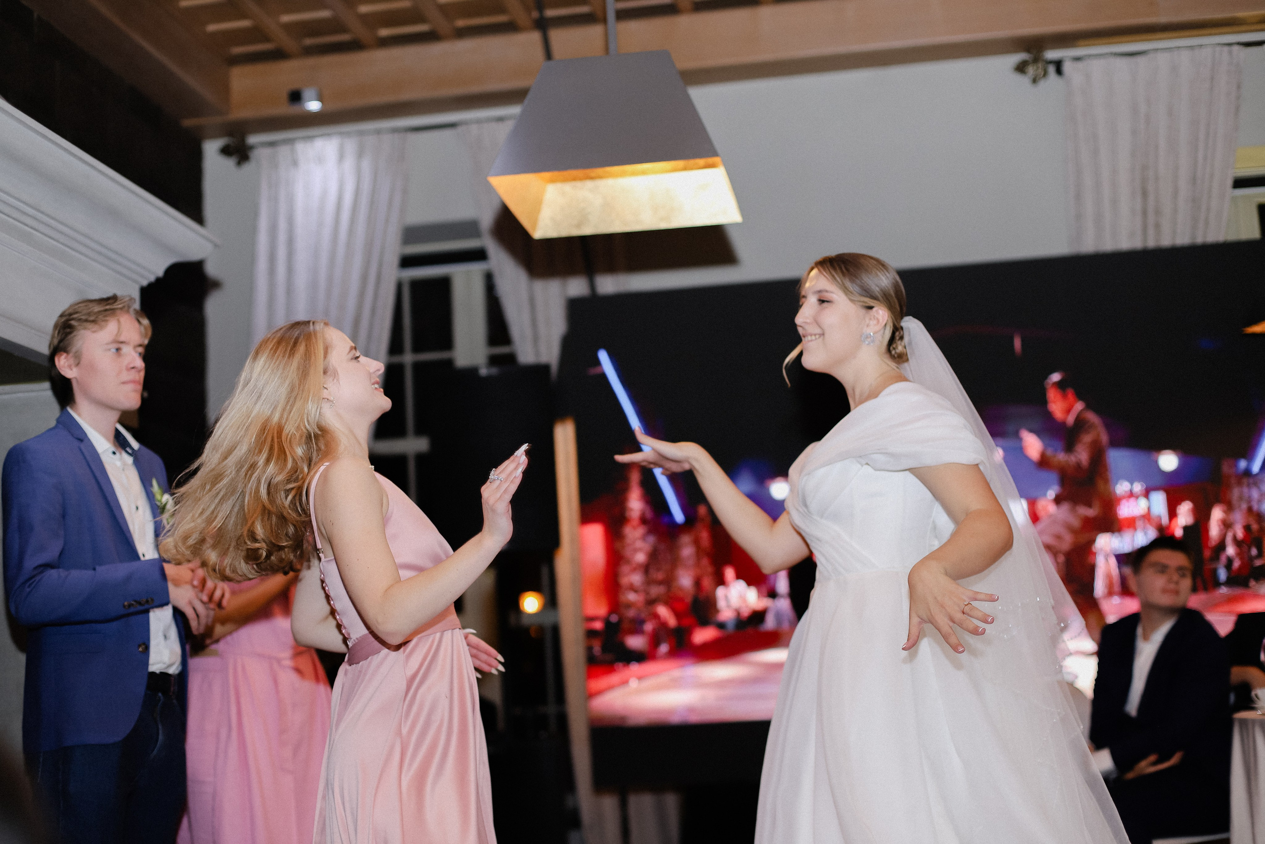 Илья и Анастасия. Фотограф в Алматы и Москве Даша Пушкина