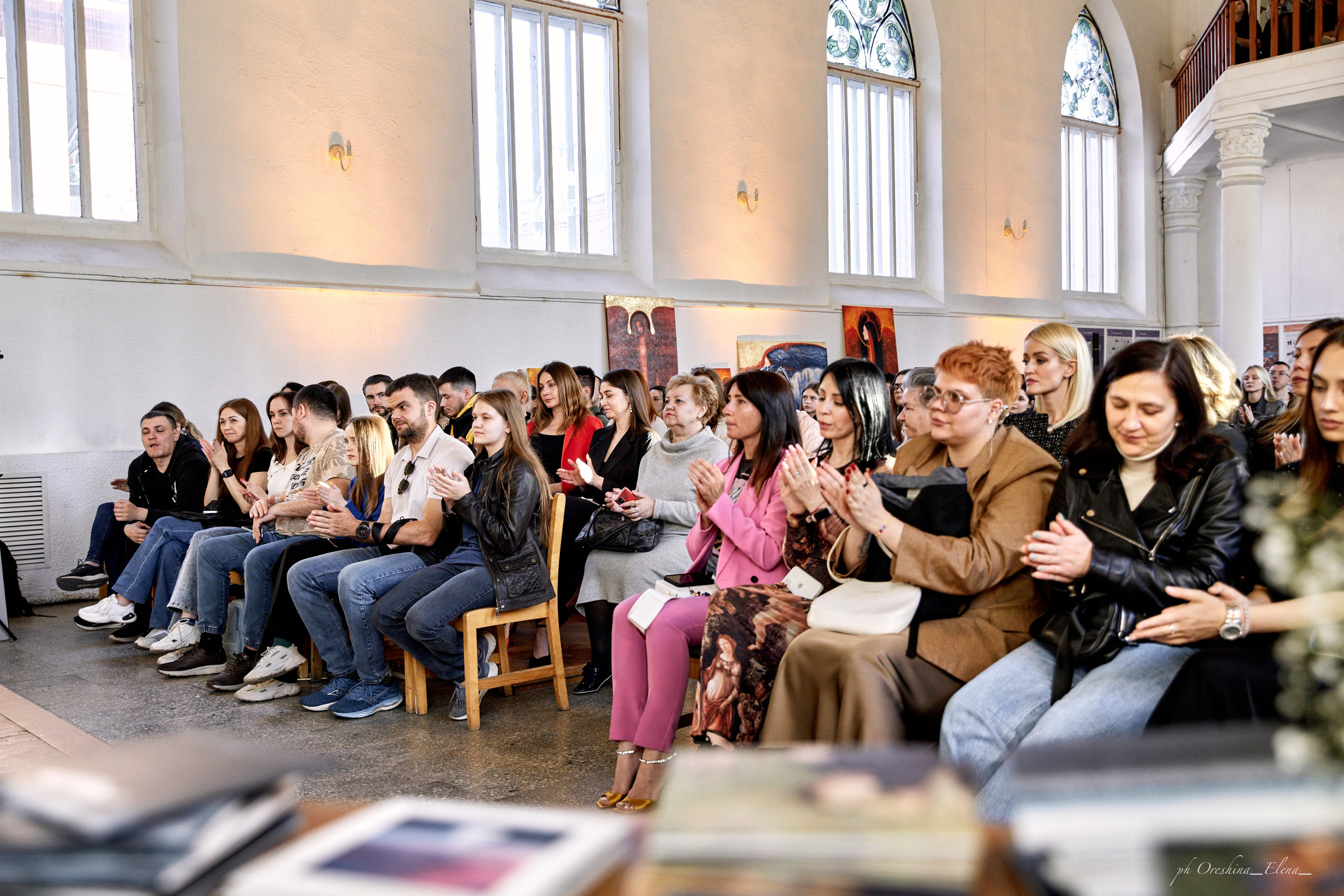 Концерт Дениса Стельмаха. Ульяновск, Евангелическо-Лютеранская церковь Св.Марии. Свадебный и семейный фотограф в Ульяновске Орешина Елена