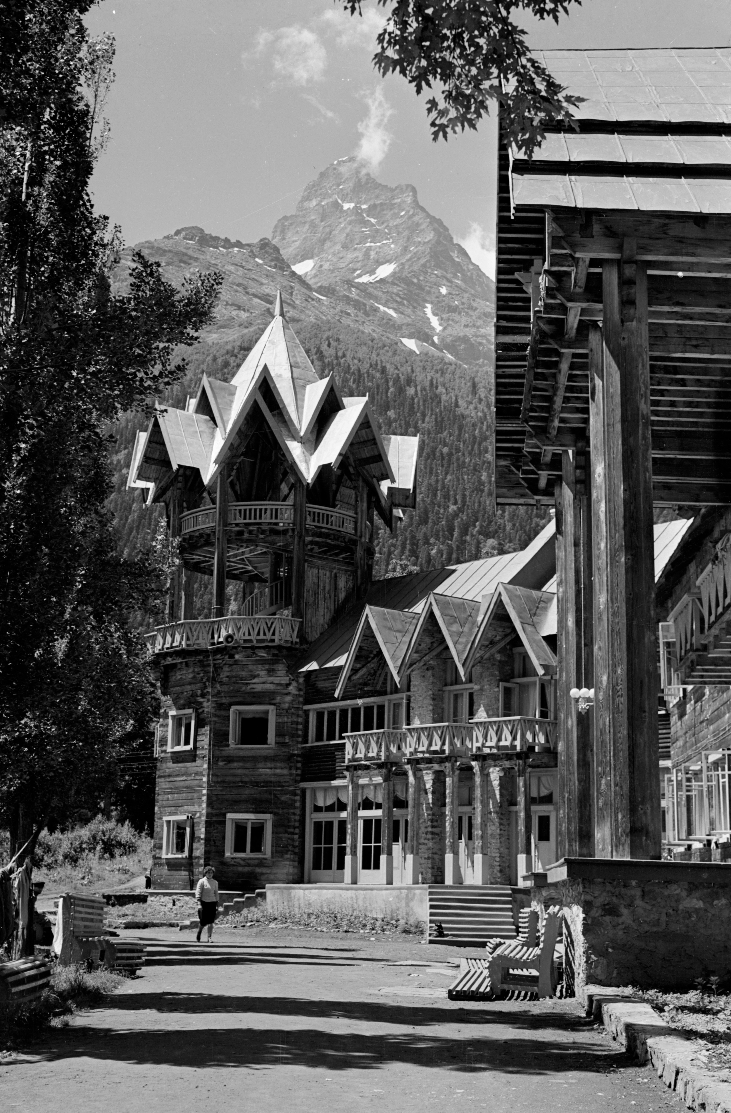 Геннадий Кук. Курортное дело