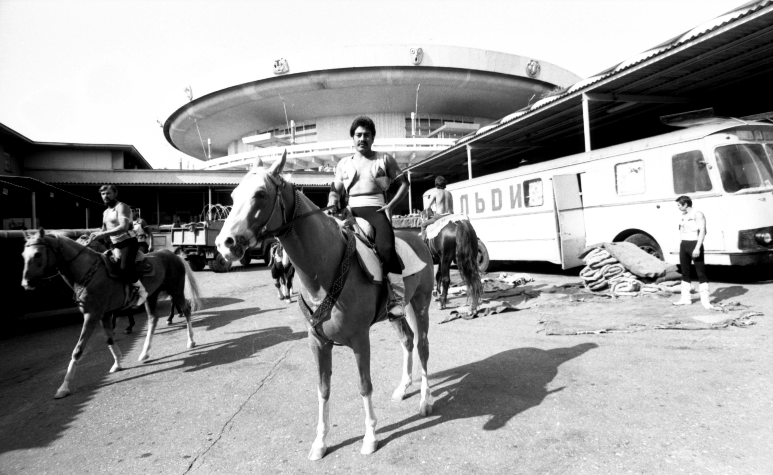 Виктор Клюшкин. Курортное дело