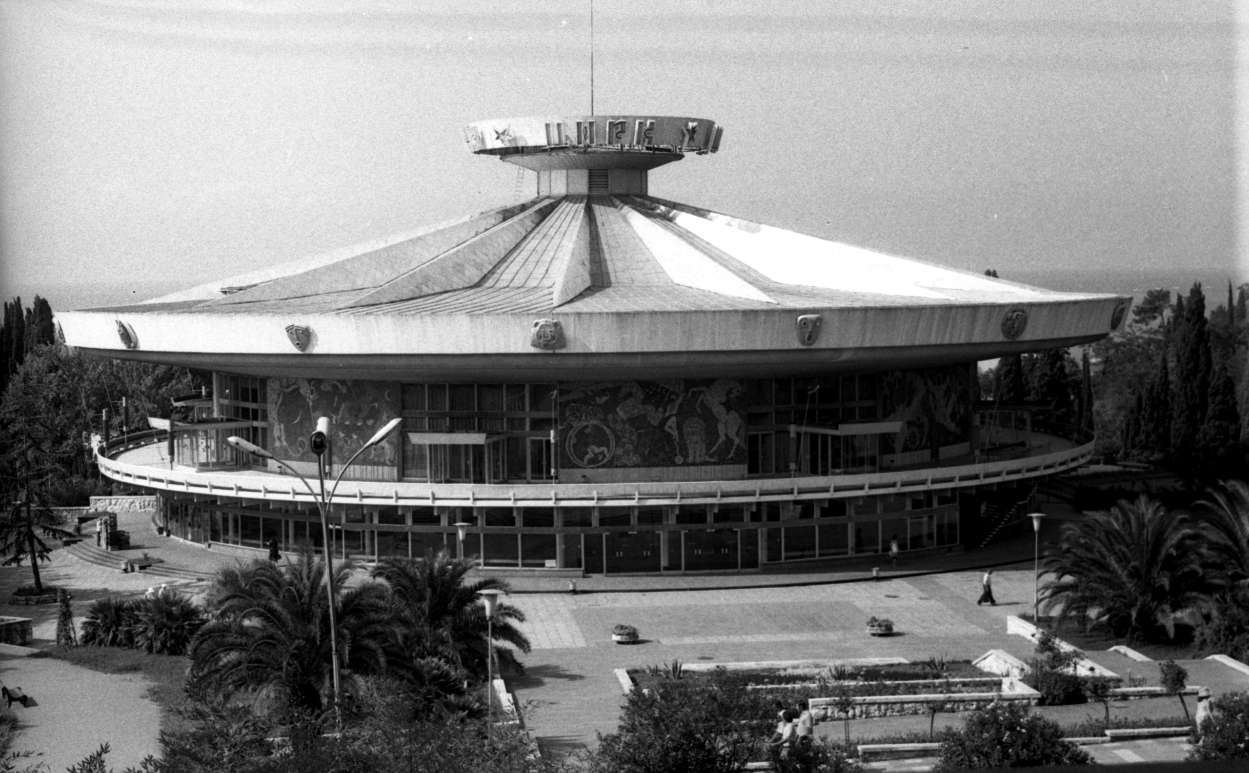 Виктор Клюшкин. Курортное дело