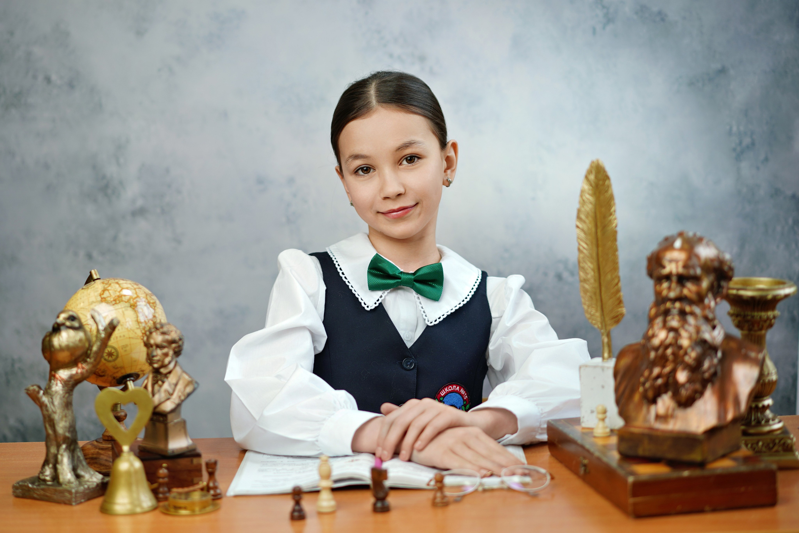 Стили портретов в начальной школе. GOTRA — выпускные альбомы в Тюмени