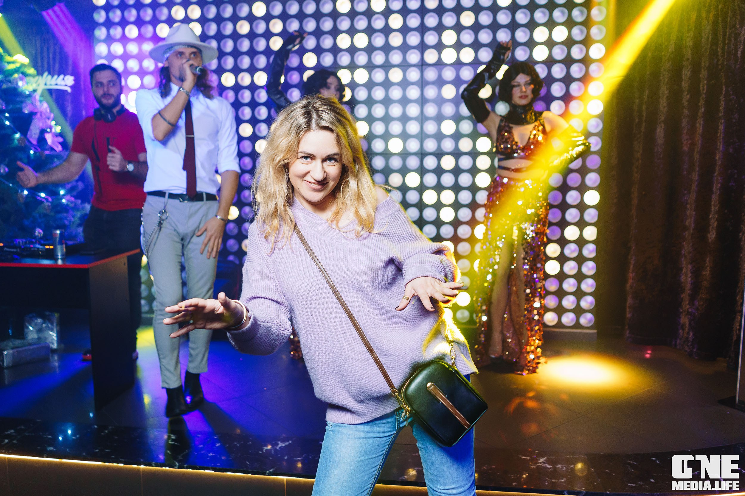 Фоторепортаж из караоке-клуба Эйфория. One Media Life: фоторепортажи, фотоотчеты с мероприятий и заведений