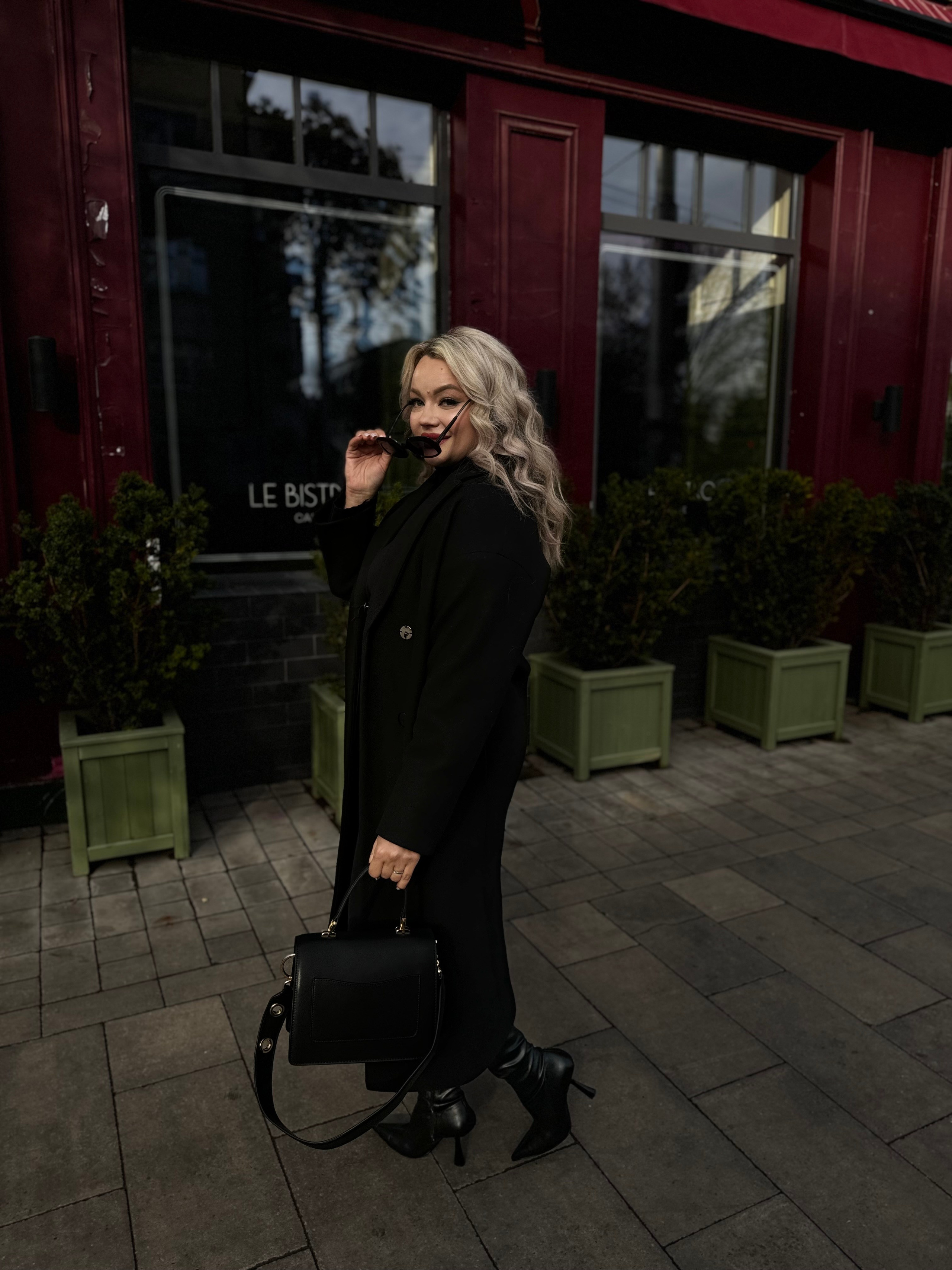 Контент-мейкер и лайф-терапевт