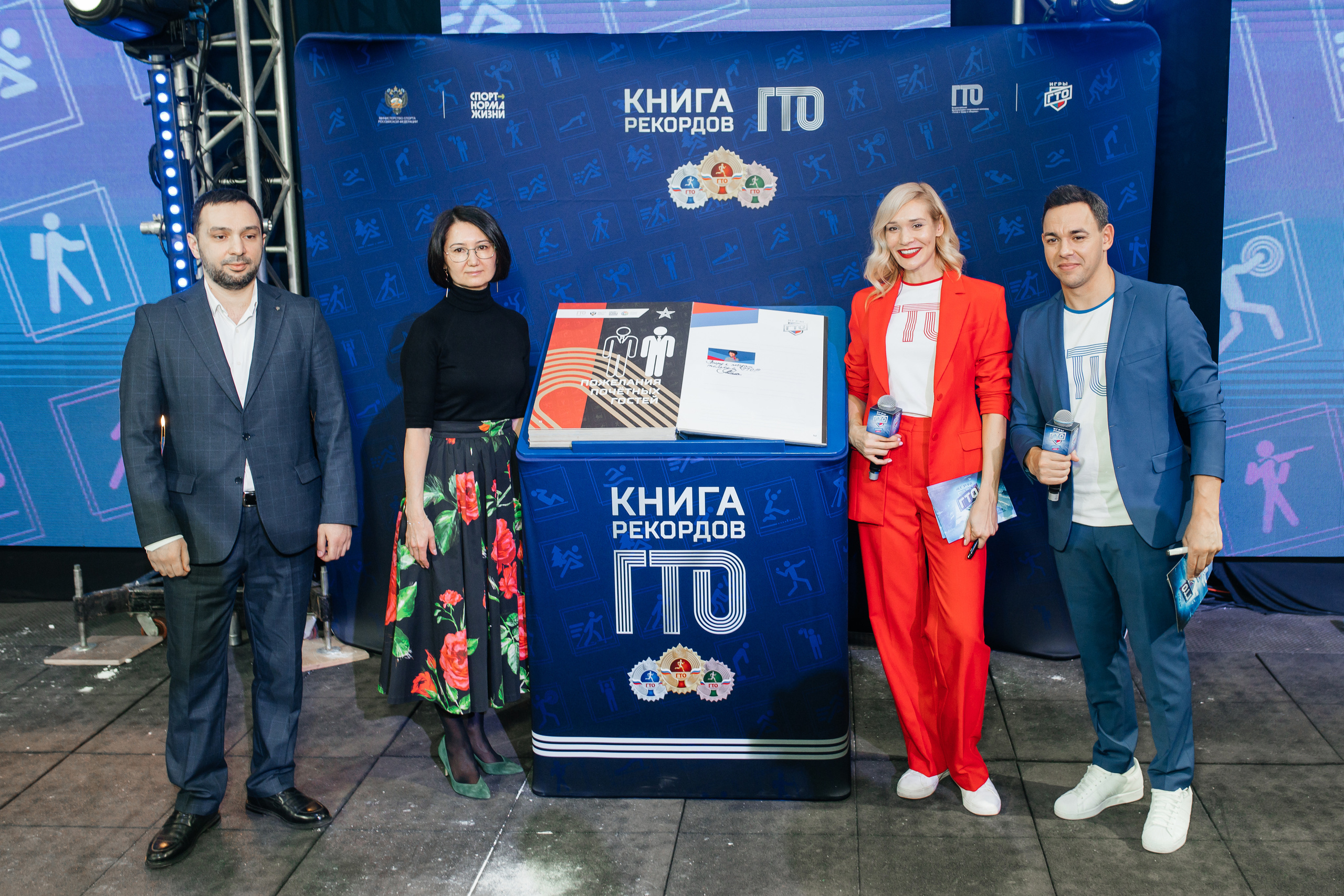 Репортаж компаний, репортажный фотограф в Самаре на юбилей