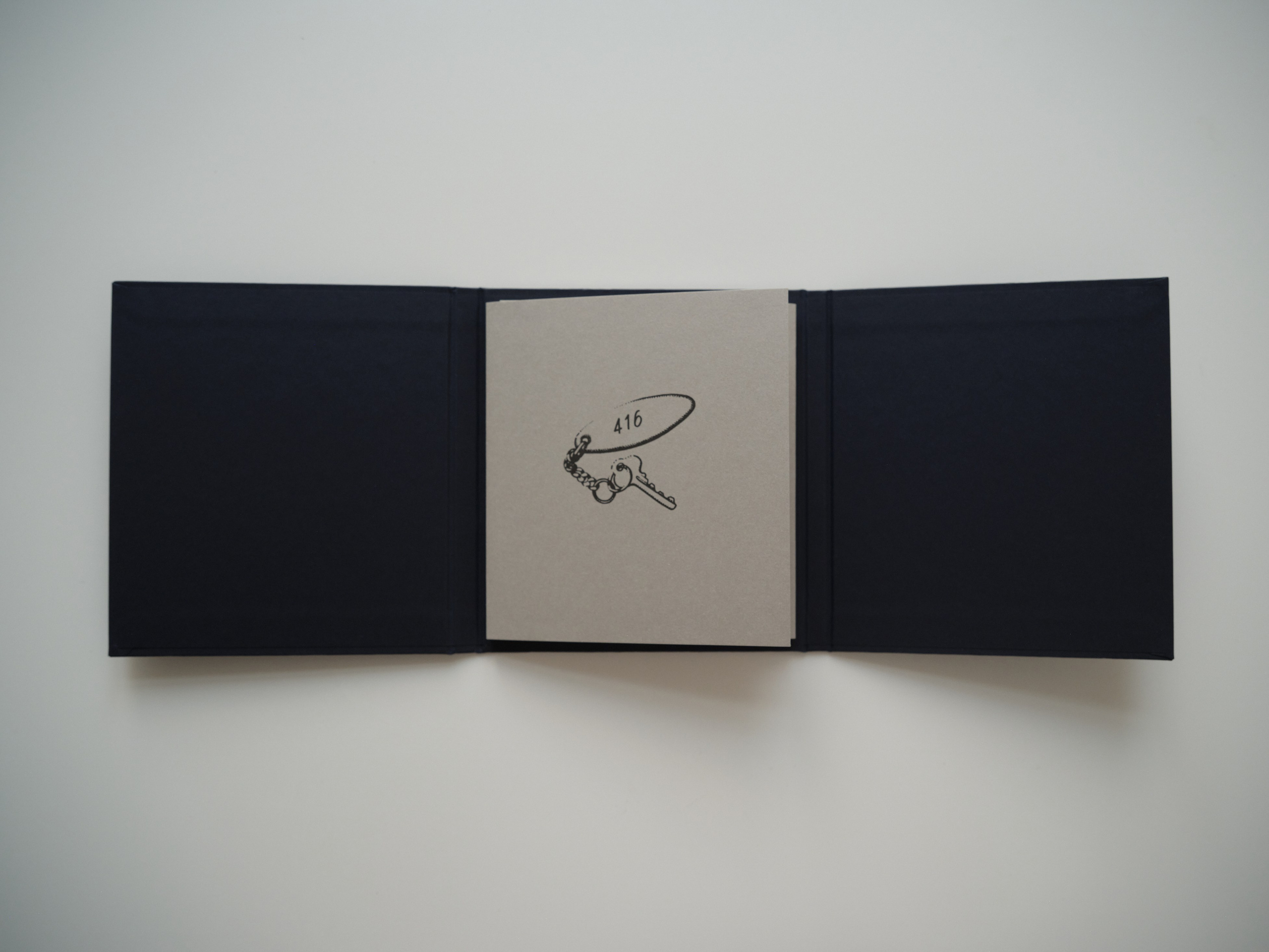 Фотокнижная библиотека Евгении Парфеновой. Фотограф и исследователь фотографии из Санкт-Петербурга Елизавета Веприцкая