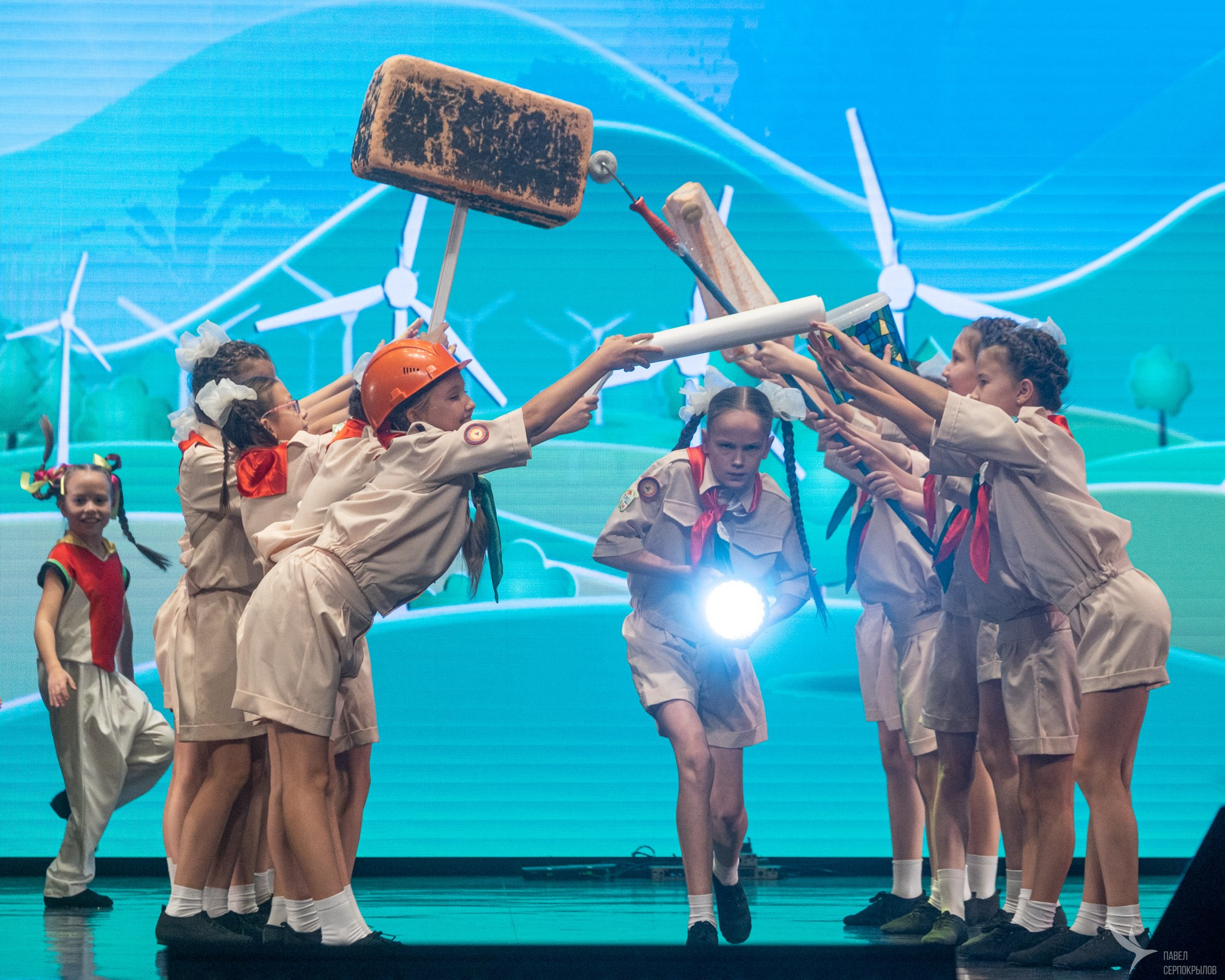 Юбилейный концерт студии эстрадного танца «Изумрудный город». Репортажный фотограф в Казани Павел Серпокрылов