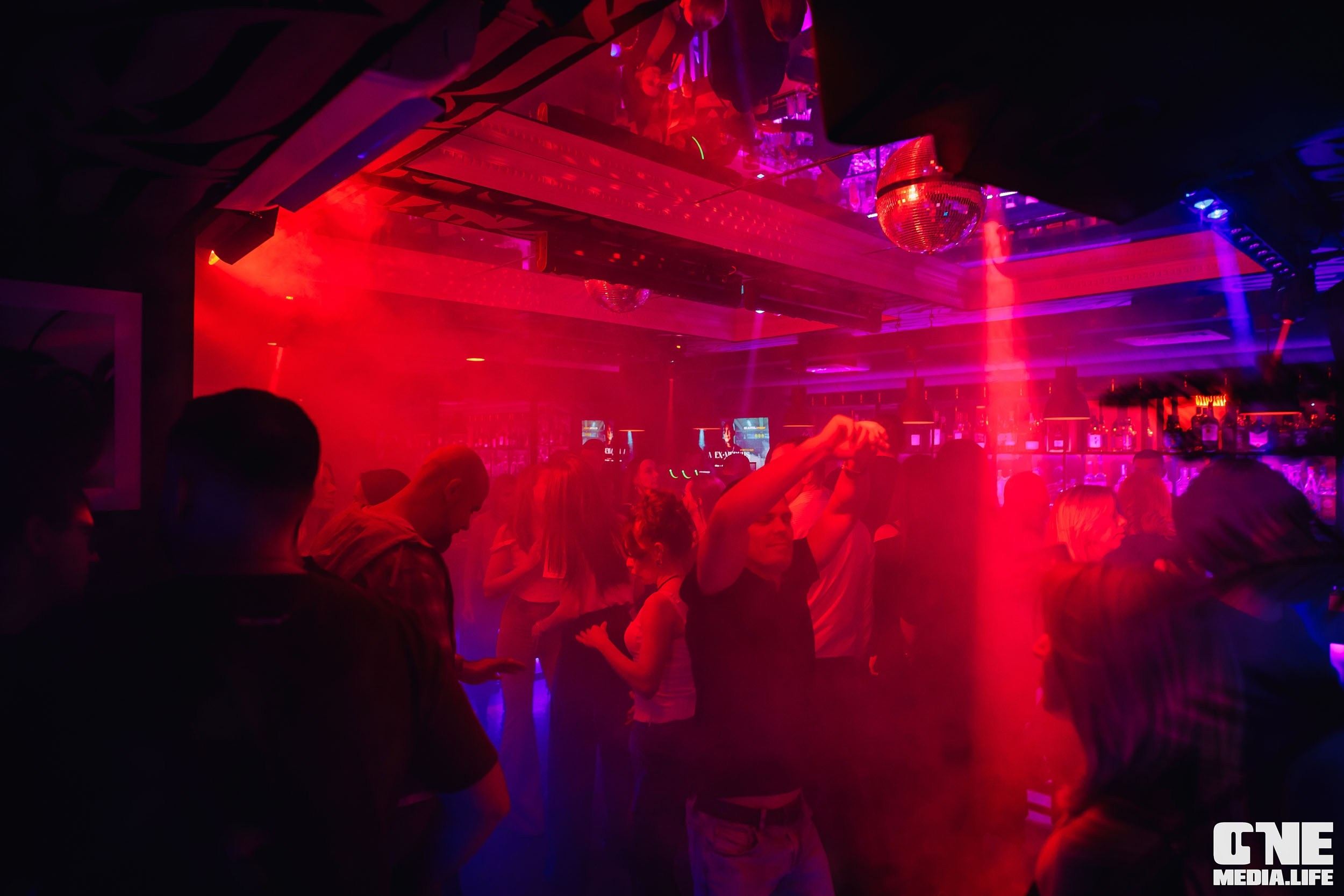 Dj Alexey Viper в Nisha. One Media Life: фоторепортажи, фотоотчеты с мероприятий и заведений