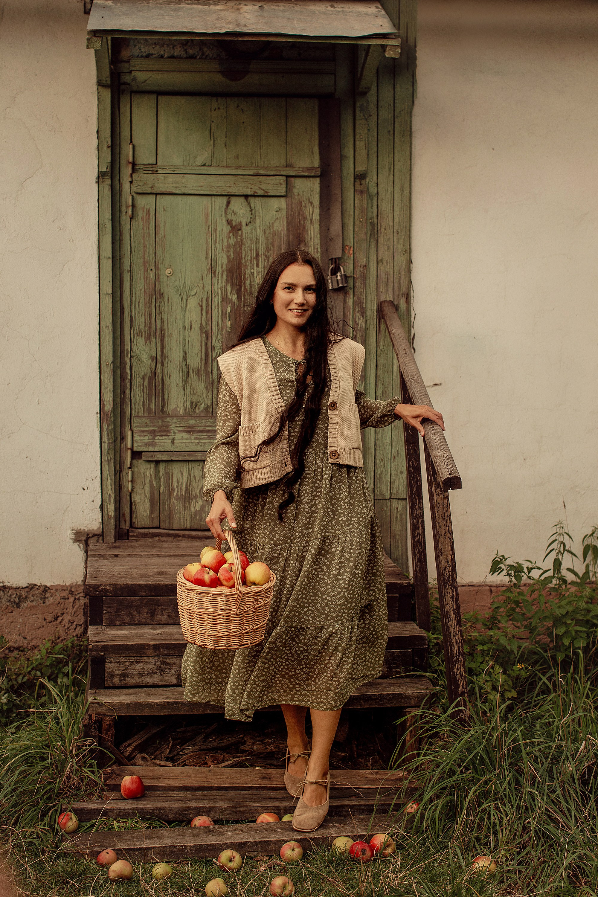 Семейная фотосессия с яблоками. Tatyana Nadezhdina Family photographer