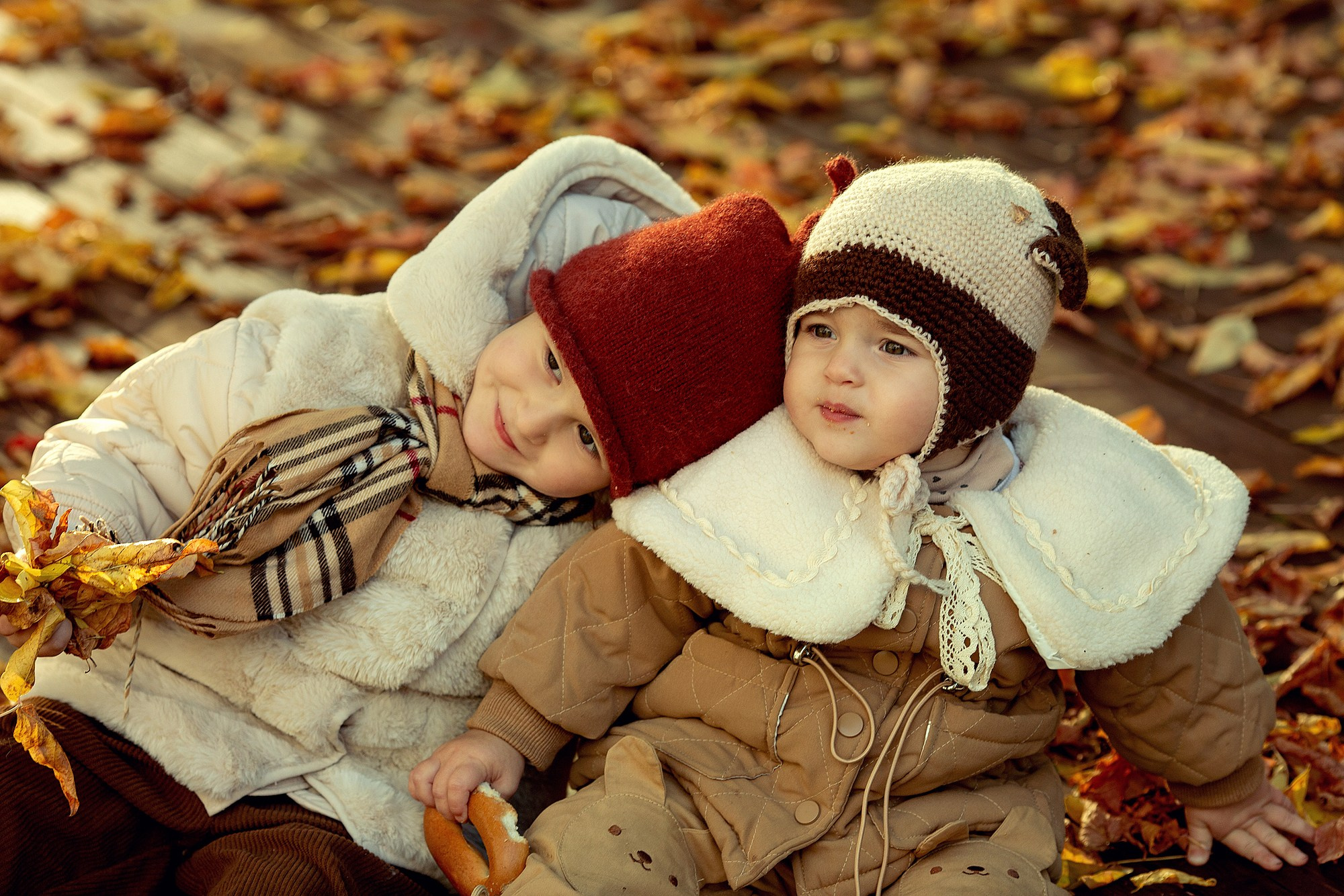 Осенняя семейная фотосессия у пруда. Tatyana Nadezhdina Family photographer