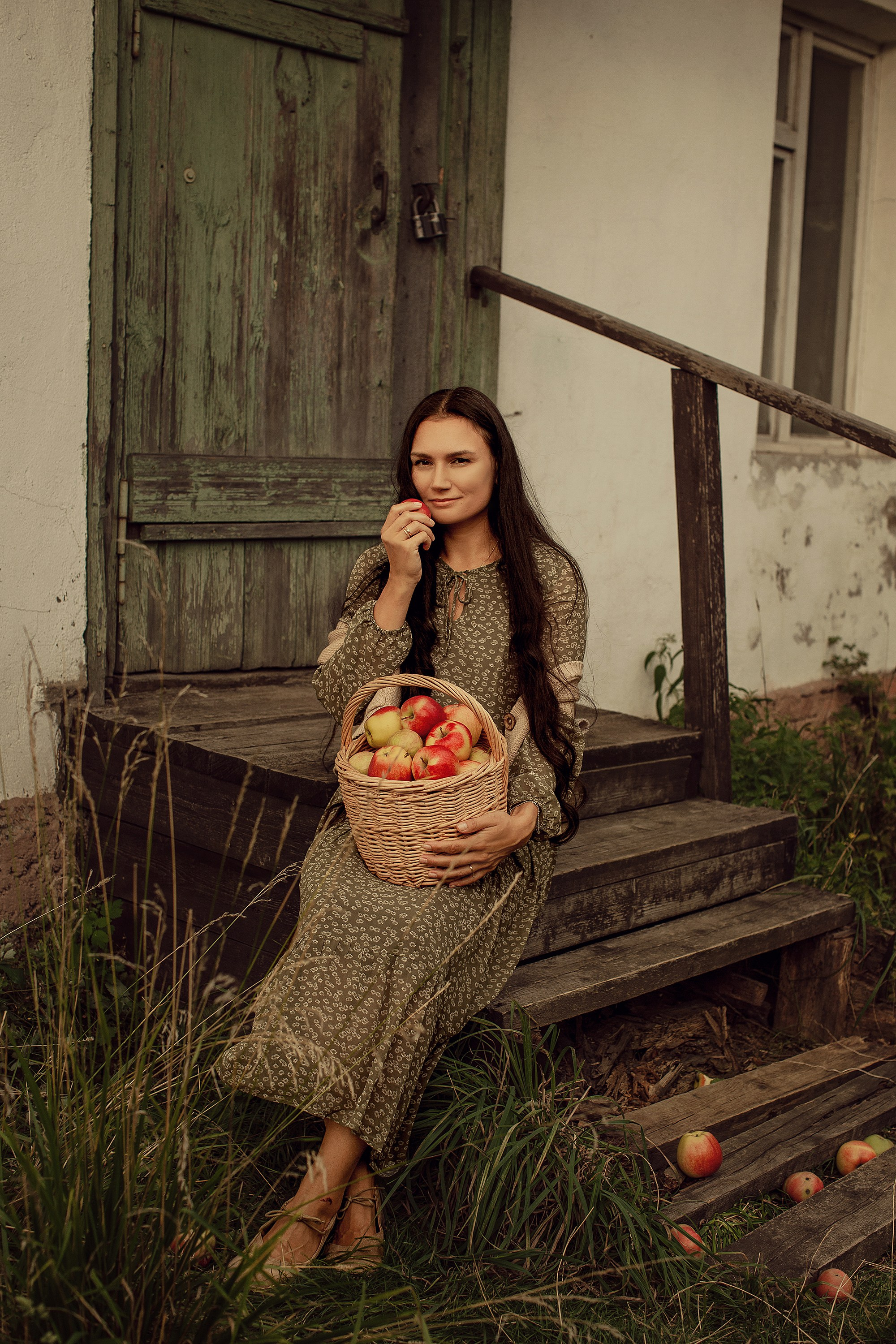 Семейная фотосессия с яблоками. Tatyana Nadezhdina Family photographer
