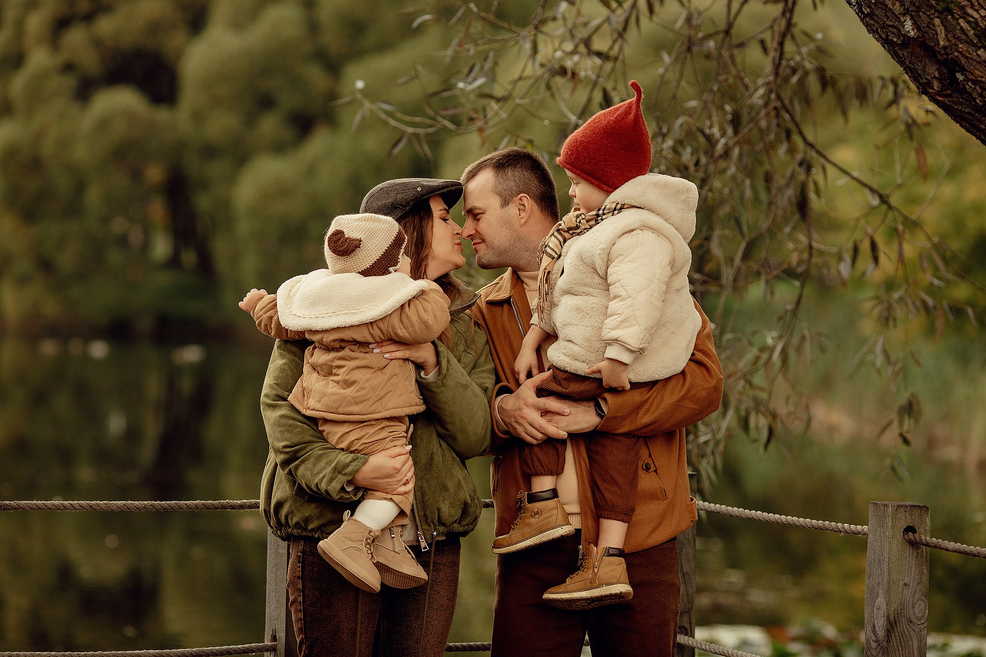 Осенняя семейная фотосессия у пруда. Tatyana Nadezhdina Family photographer