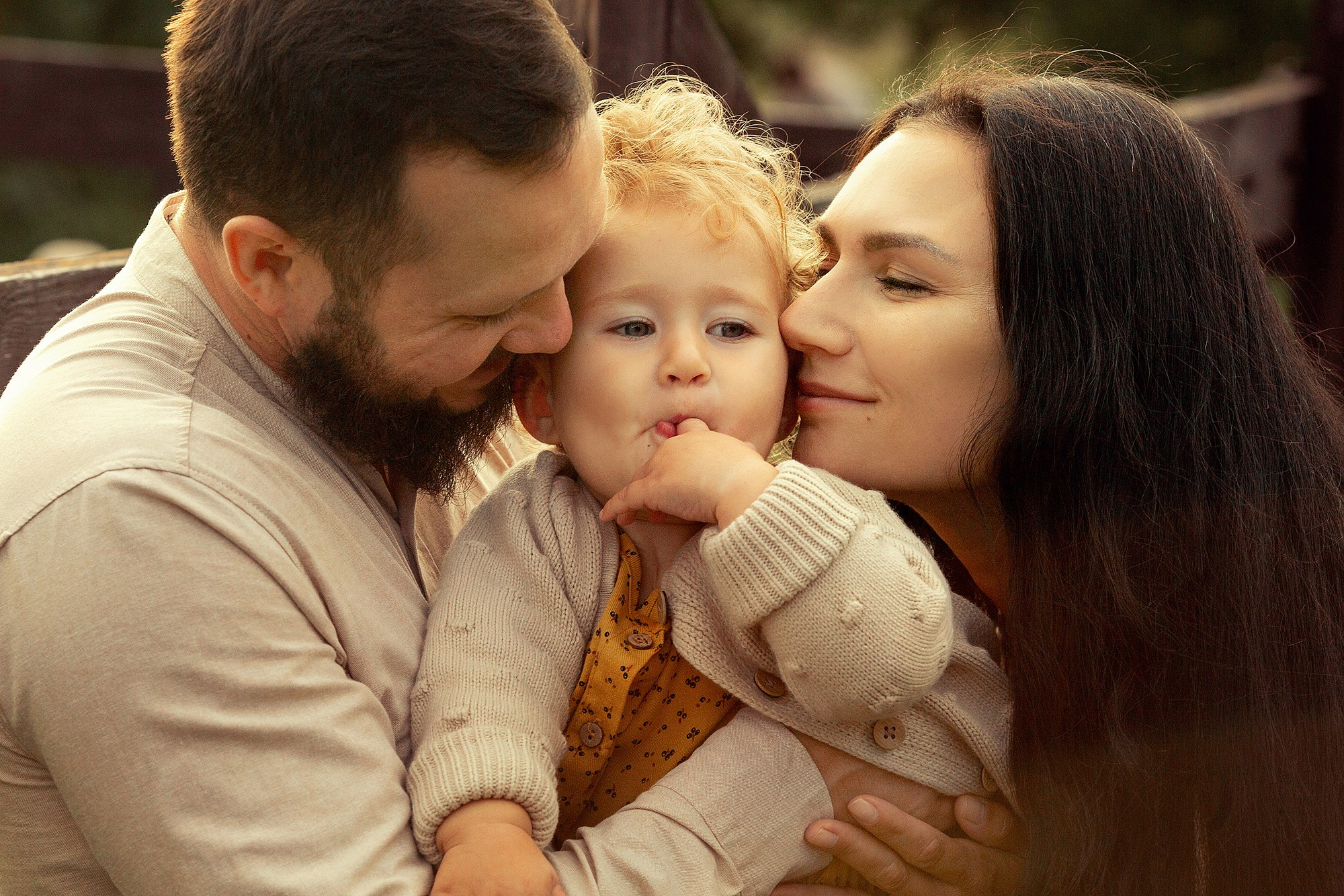 Семейная фотосессия с яблоками. Tatyana Nadezhdina Family photographer