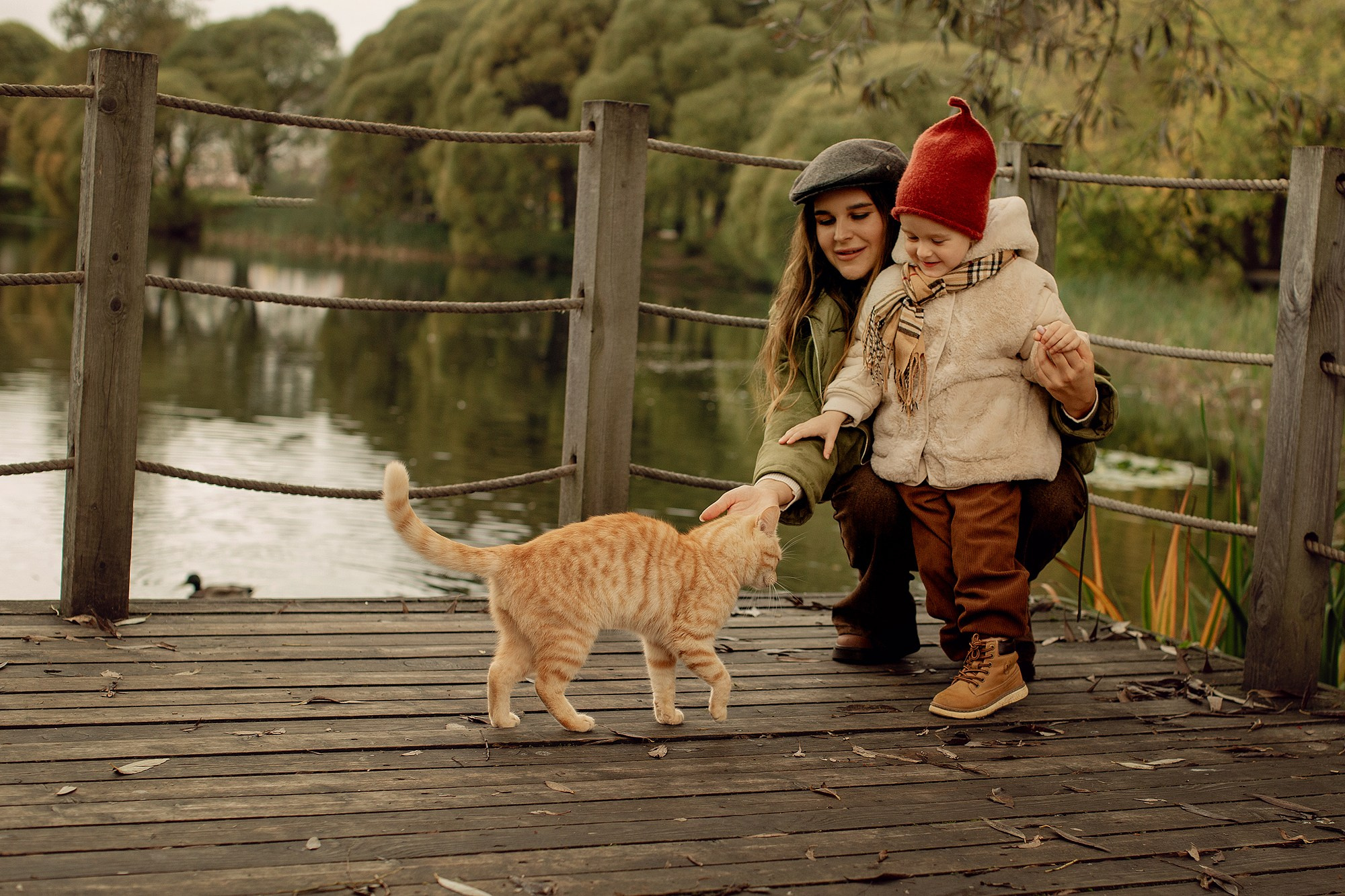 Осенняя семейная фотосессия у пруда. Tatyana Nadezhdina Family photographer