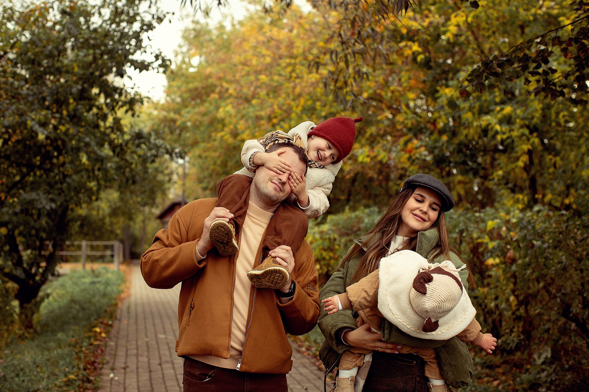 Осенняя семейная фотосессия у пруда. Tatyana Nadezhdina Family photographer