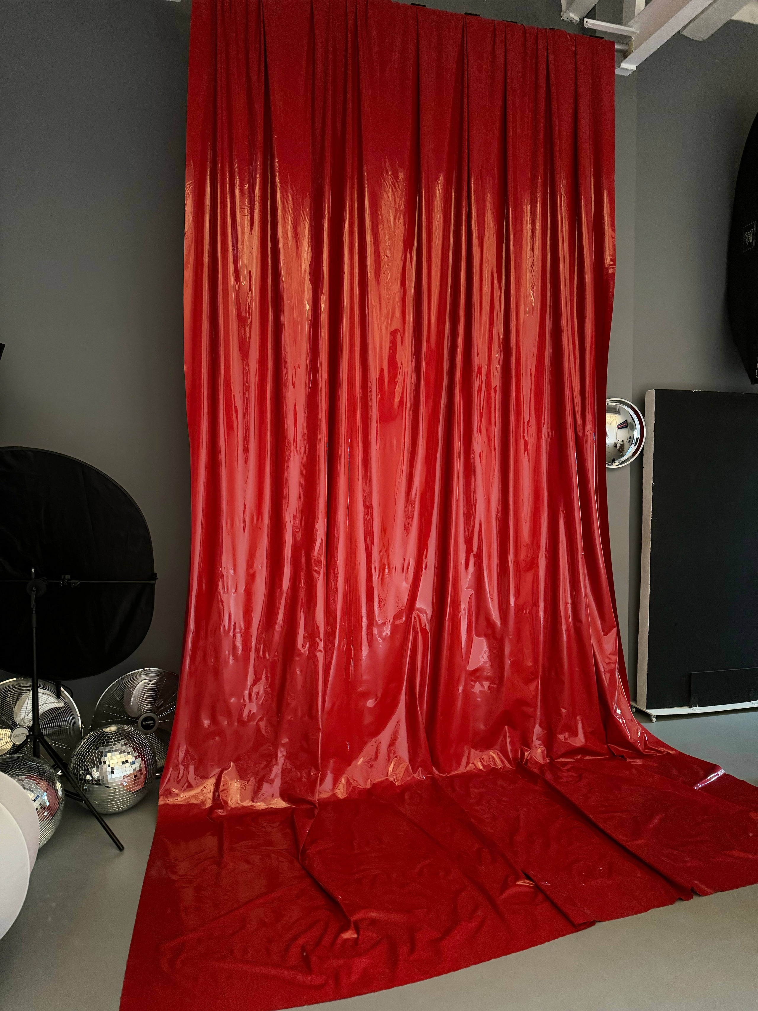 K69.studio — всё для комфортной и красивой съёмки. Фотограф в Минске Людмила Дутко