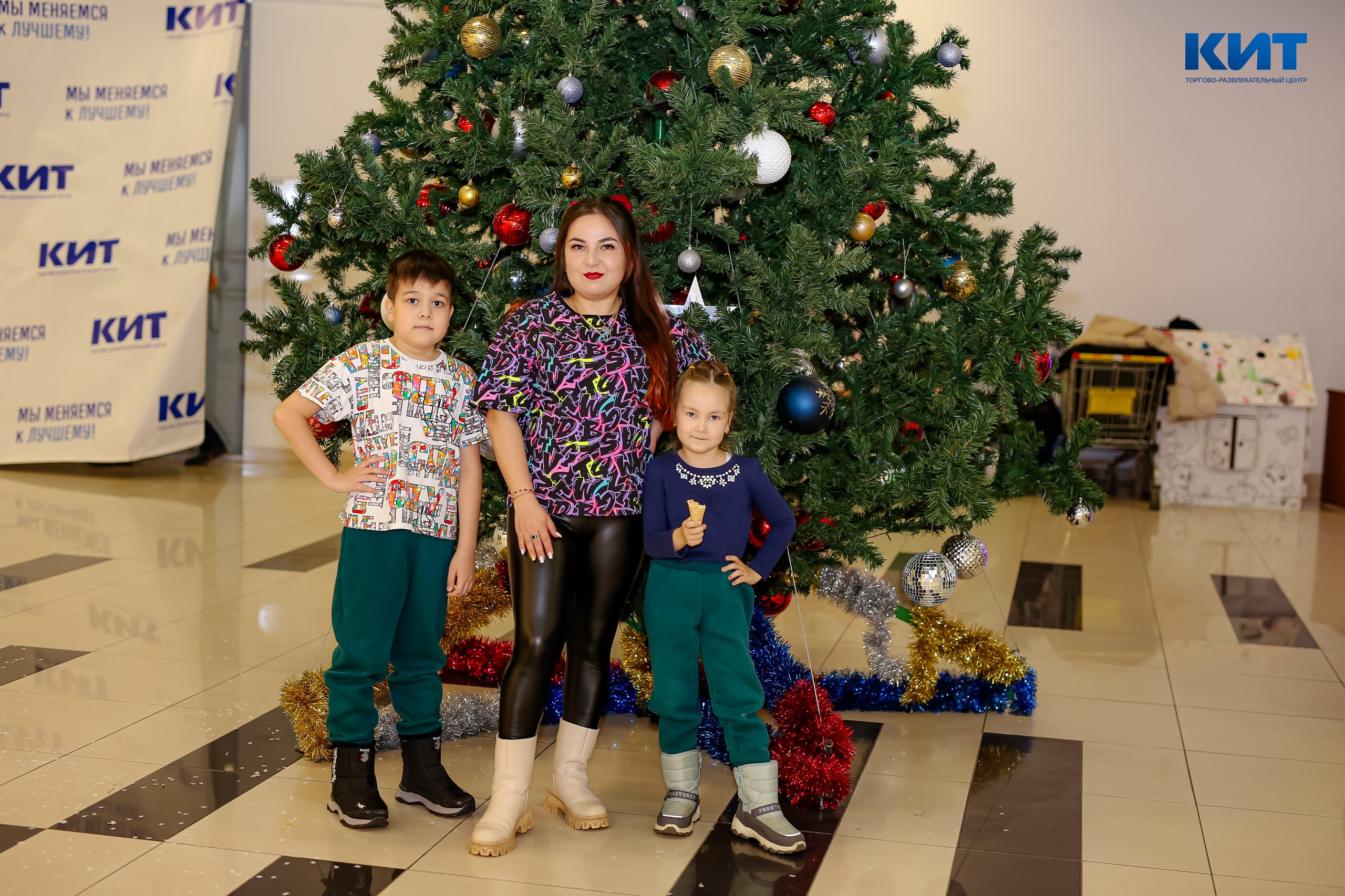 04.01 Утренник в Тц Кит. Команда специалистов в мире фотографии и видео. Детский фотограф, семейный фотограф